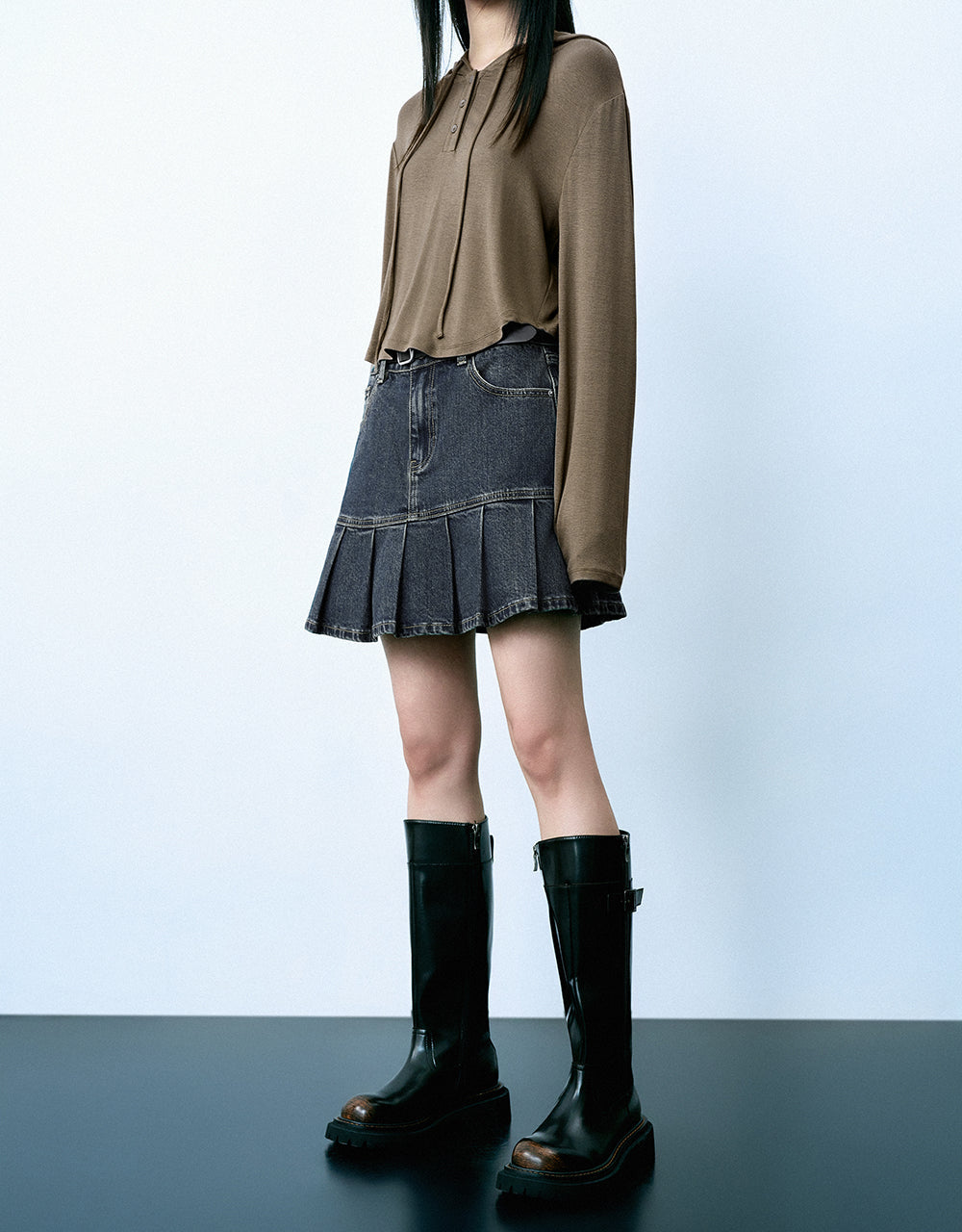 Pleated Mini A-Line Denim Skirt With Belt