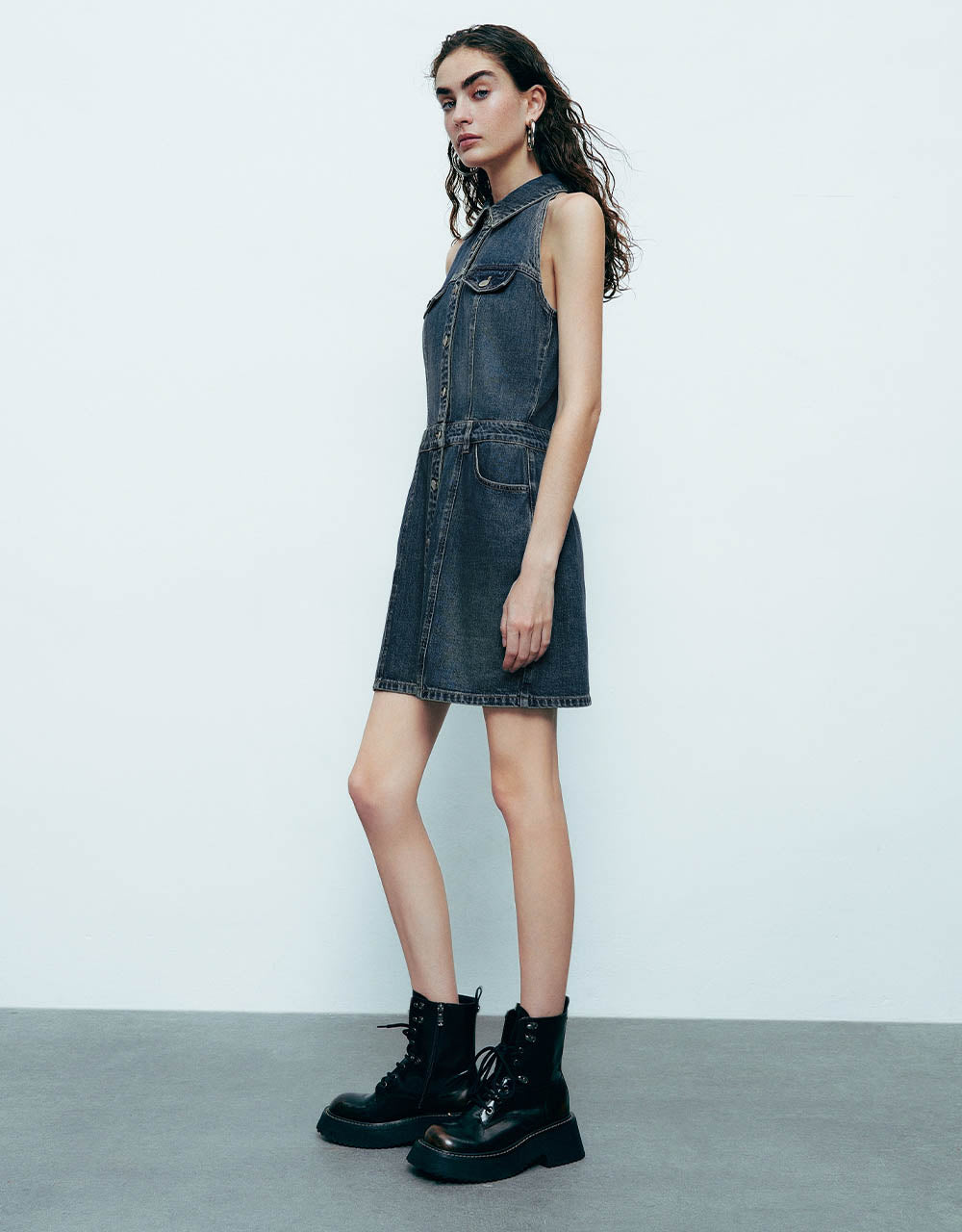 Sleeveless Lapel Denim Dress