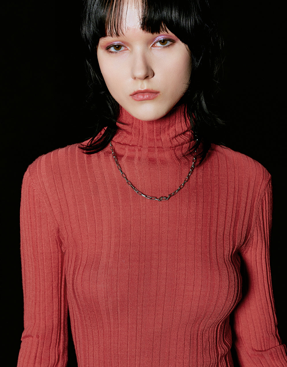 Turtle Neck Knitted T-Shirt