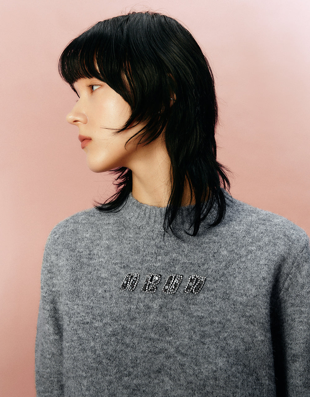 Letter Embossed Crew Neck Knitted T-Shirt