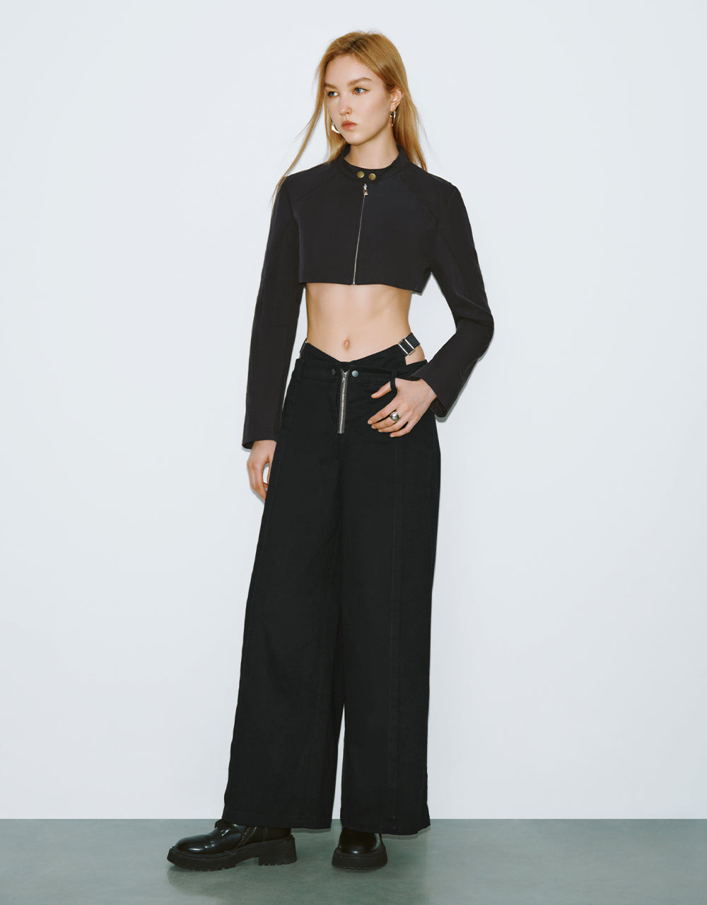 Cut-Out Wide-Leg Pants