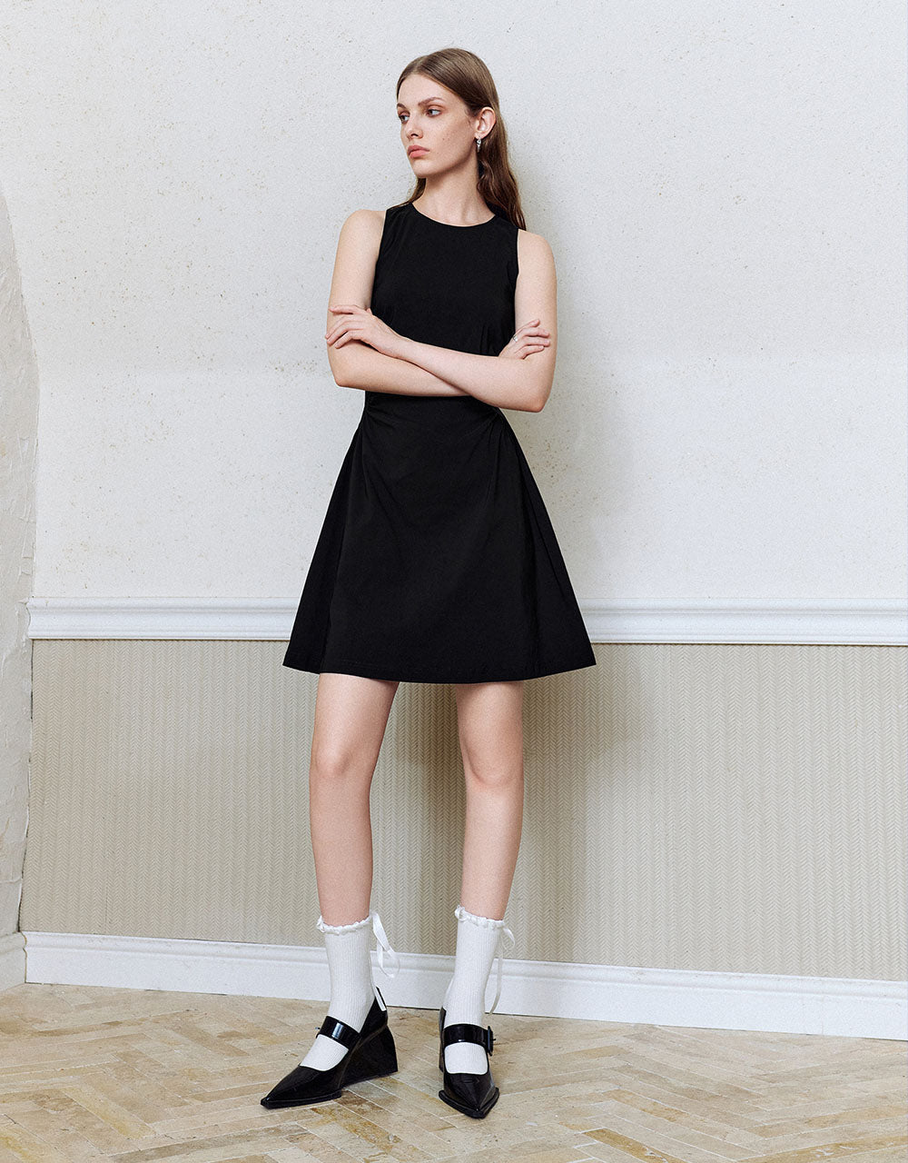 Sleeveless Crew Neck A-Line Dress