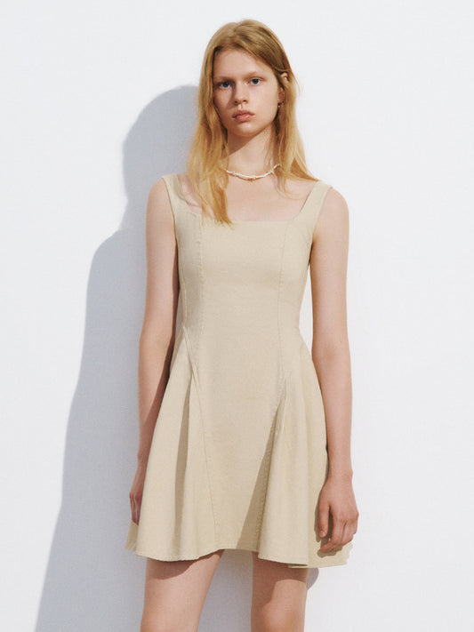 Sleeveless Square-cut Collar Skater Dress