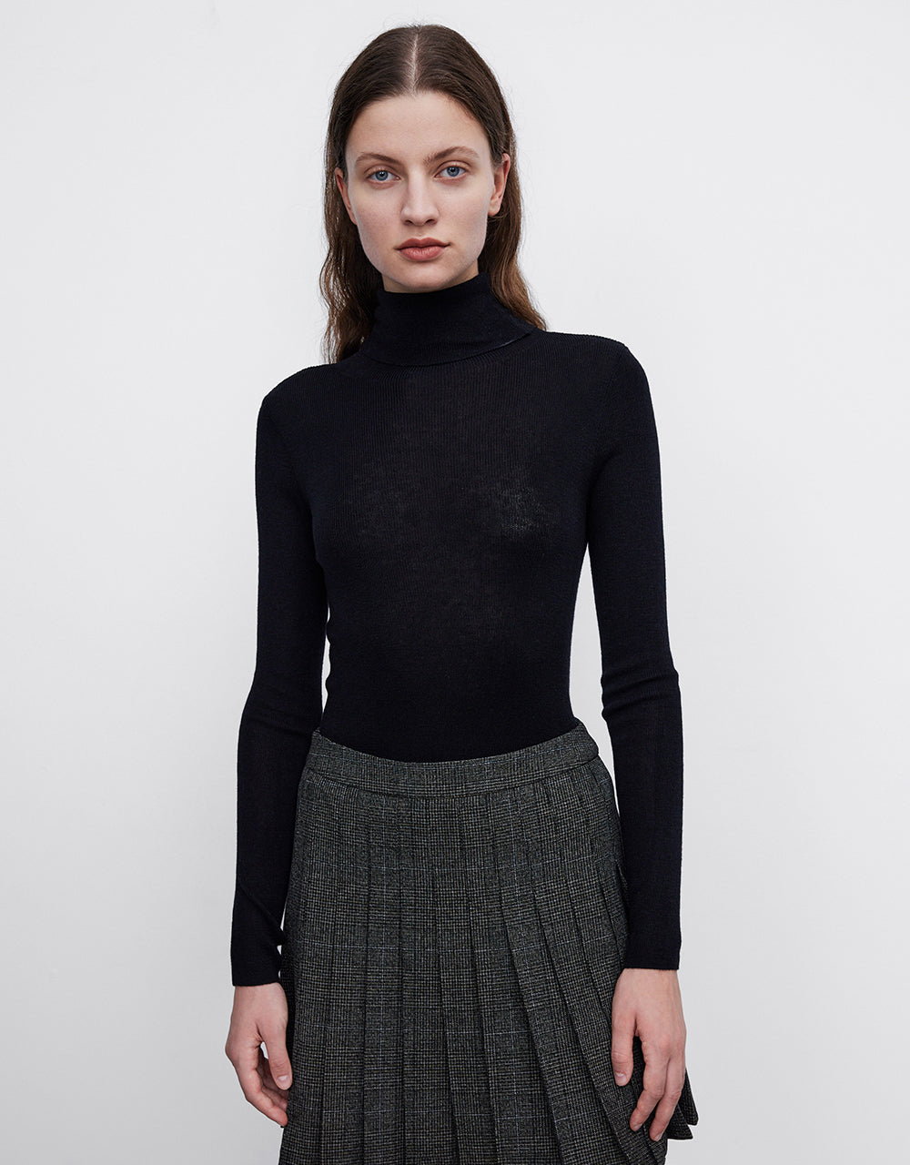 Turtle Neck Skinny Knitted T-Shirt