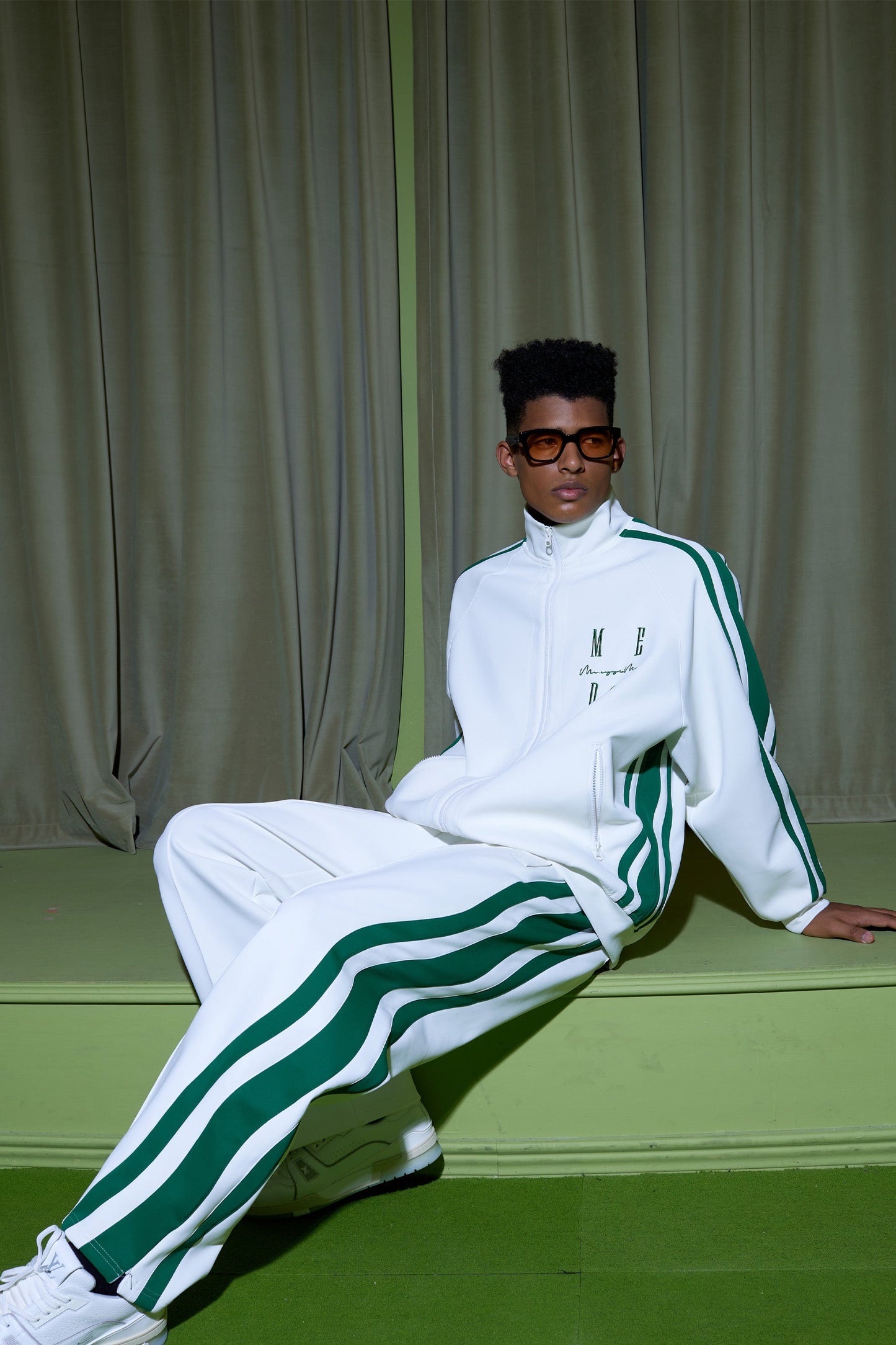 MEDM トラックパンツ