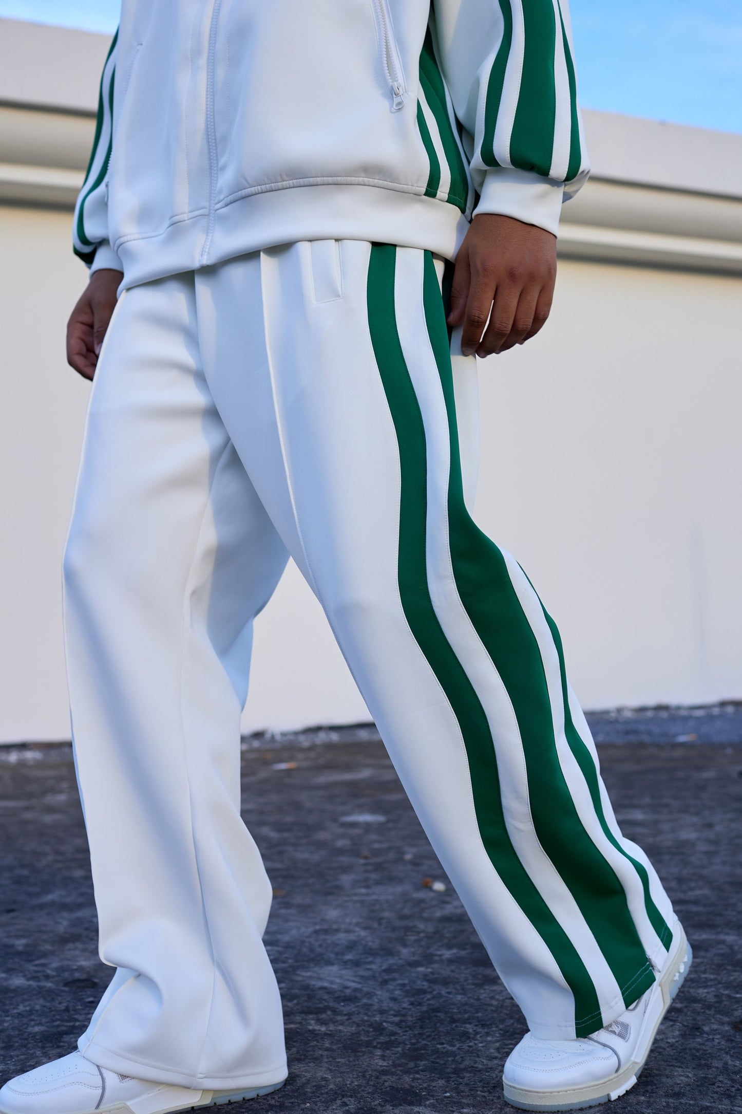 MEDM トラックパンツ