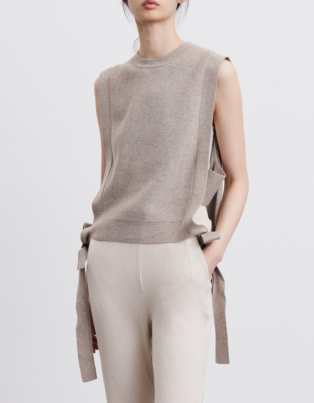 Crew Neck Mid-Length Knitted Vest