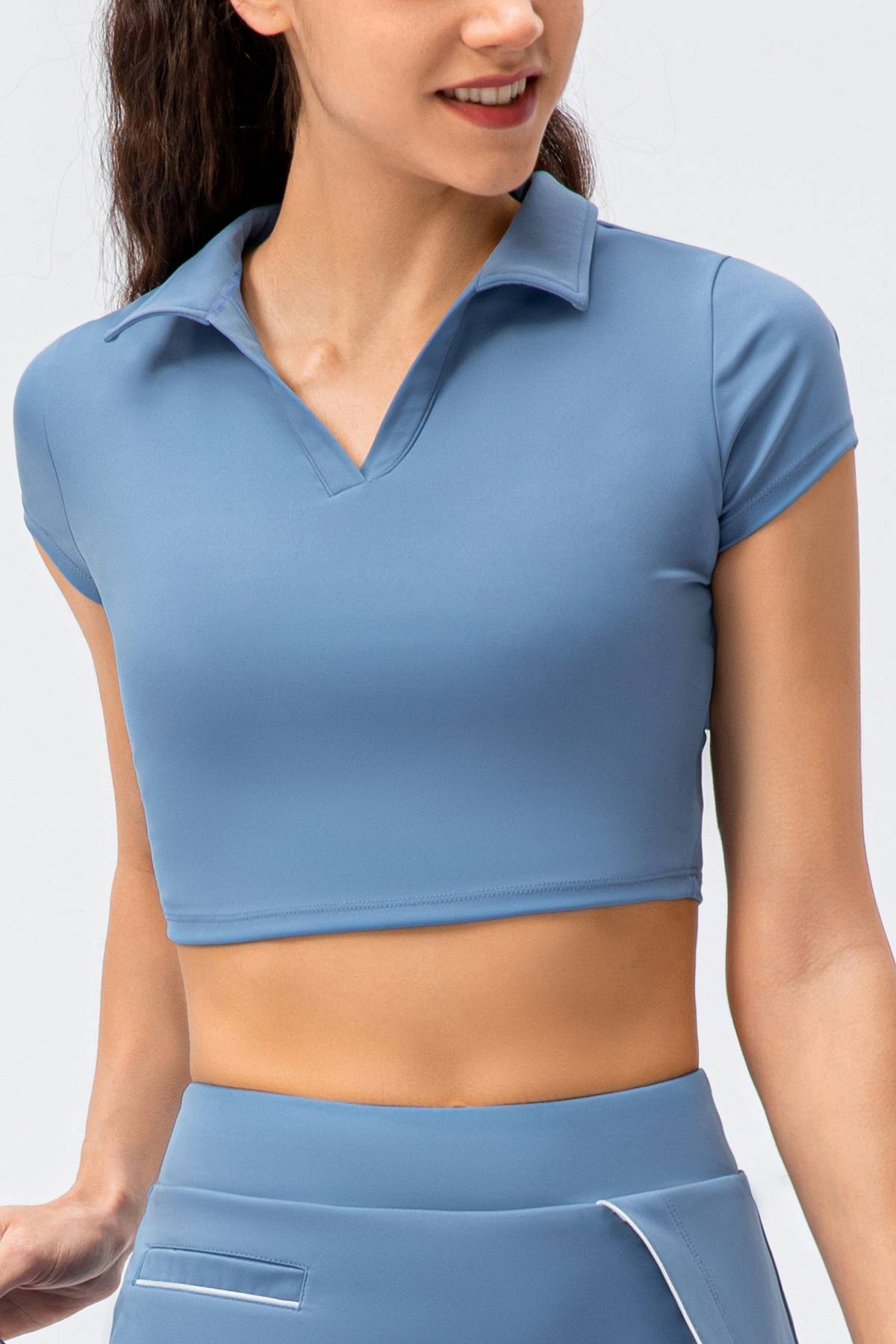 라펠 칼라 반소매 폴로셔츠