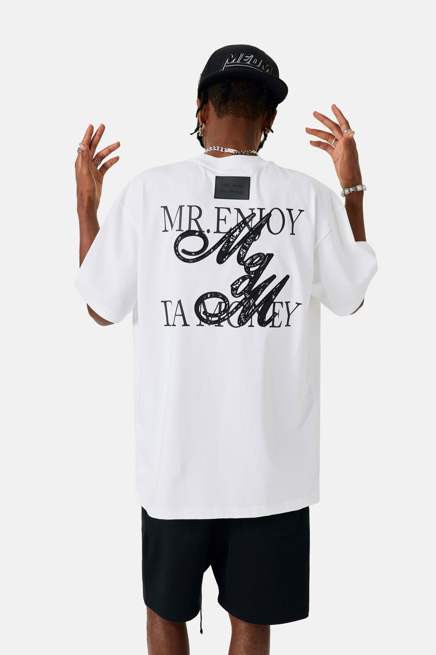 MEDM 캐슈 로고 티셔츠 