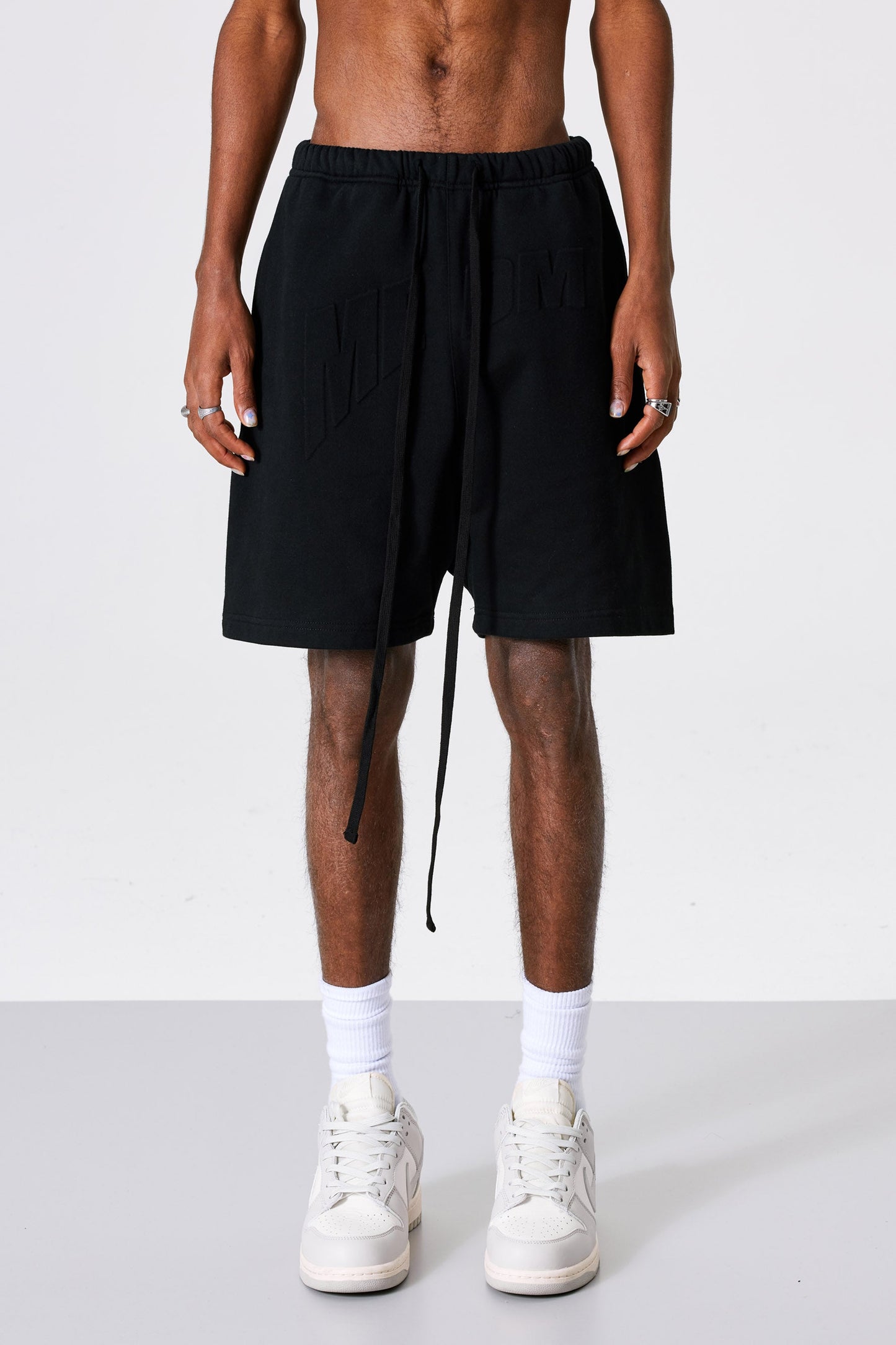 MEDM 엠보싱 쇼츠 