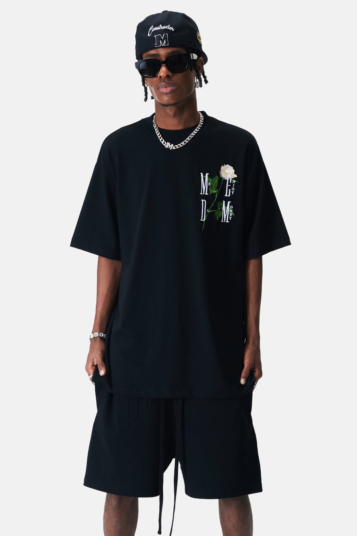 MEDM 자수 로즈 티셔츠 