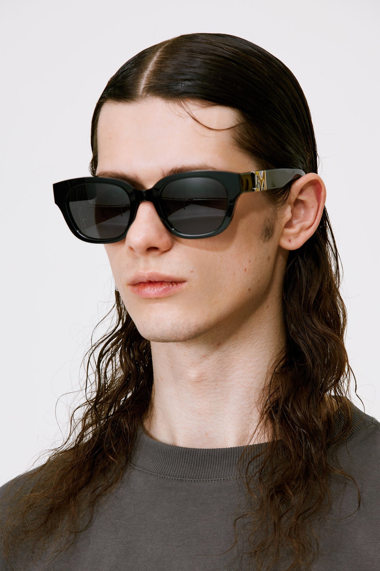 MEDM 라운드 프레임 선글라스