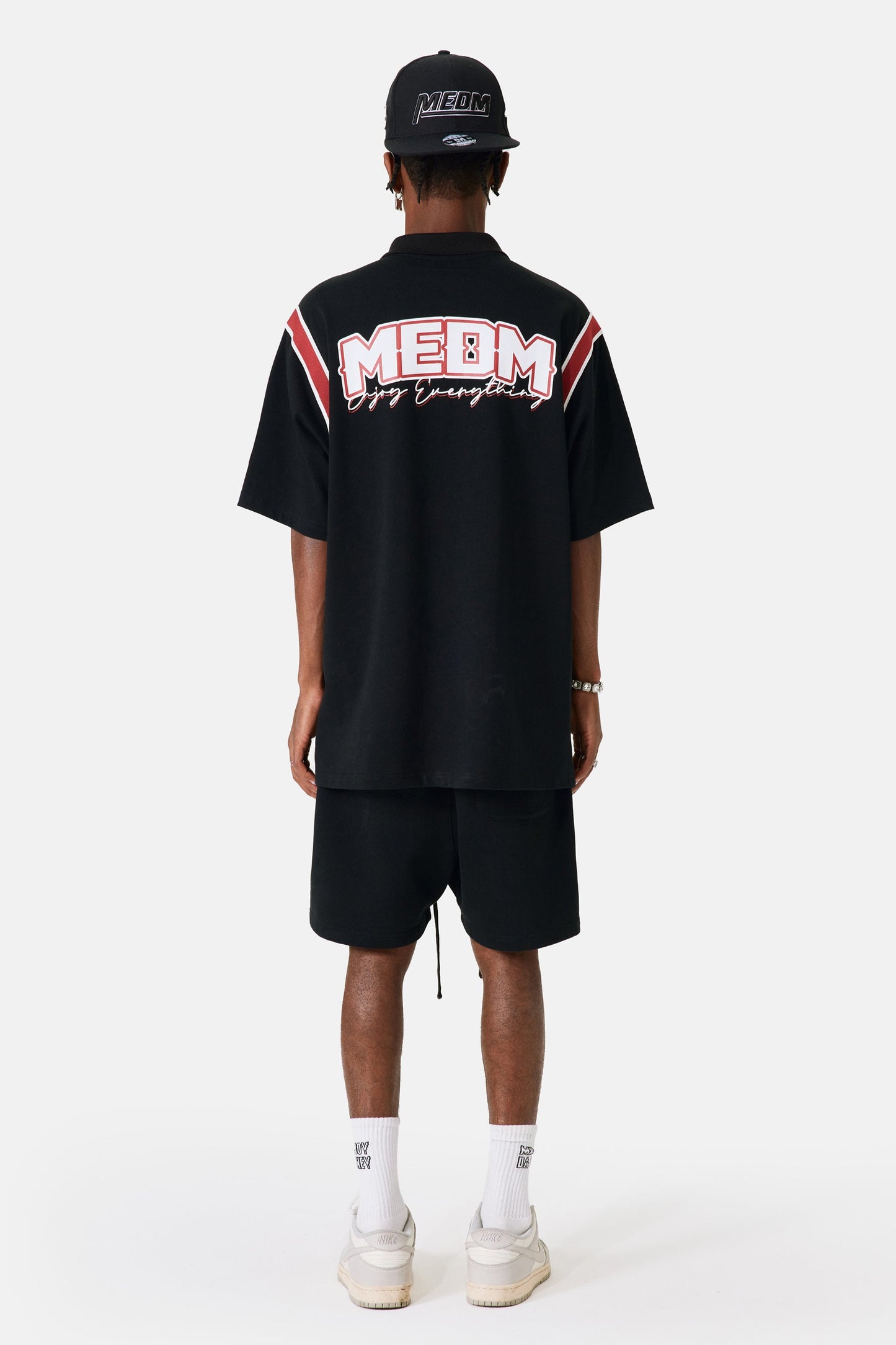 MEDM 레트로 폴로