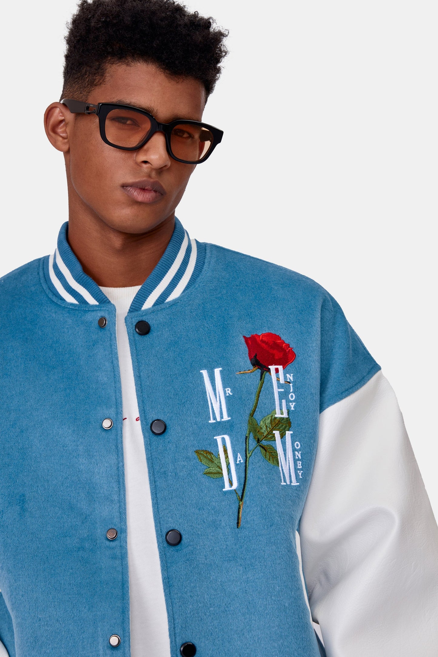 MEDM 자수 로즈 베이스볼 재킷