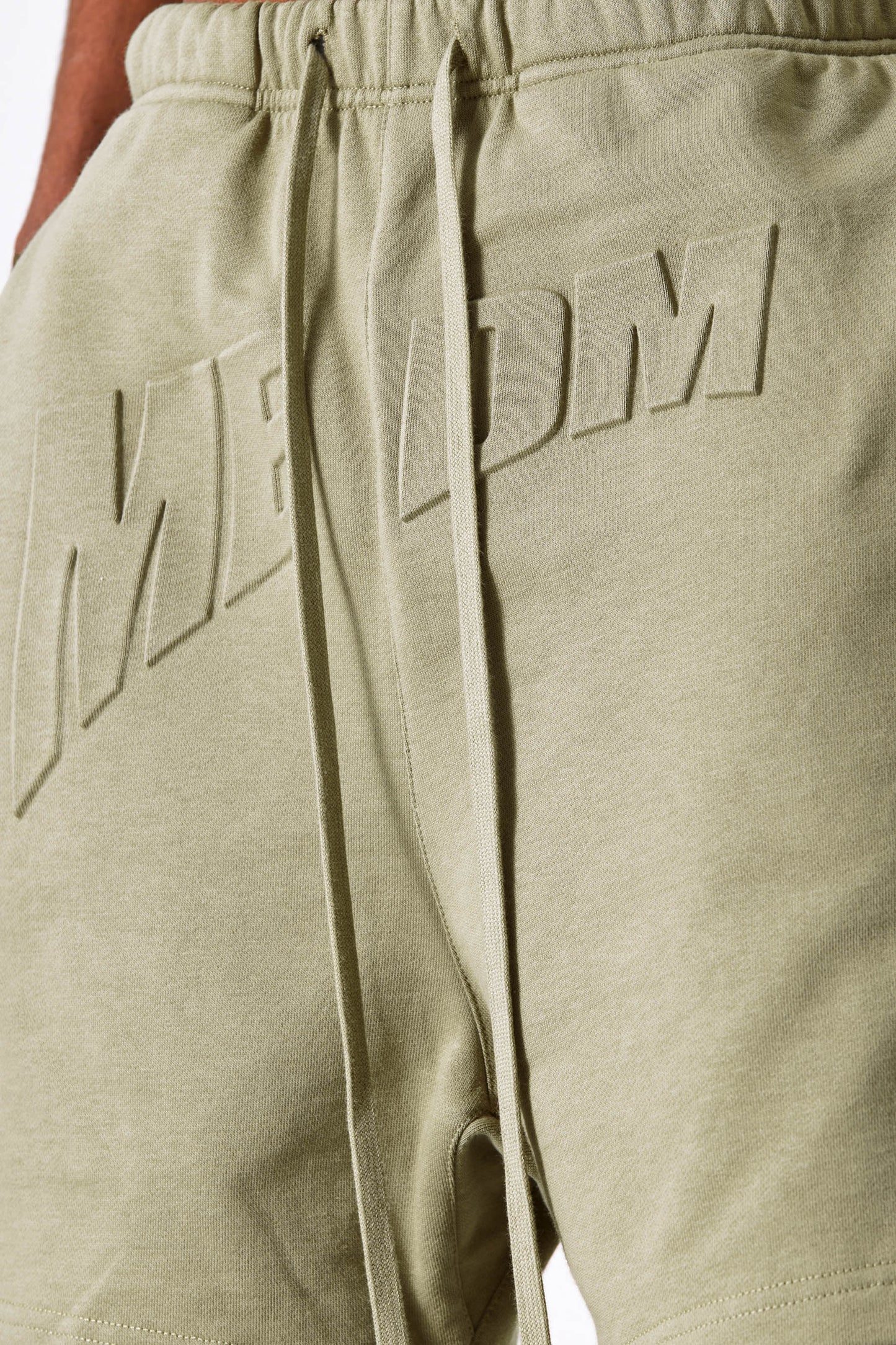 MEDM 엠보싱 쇼츠 