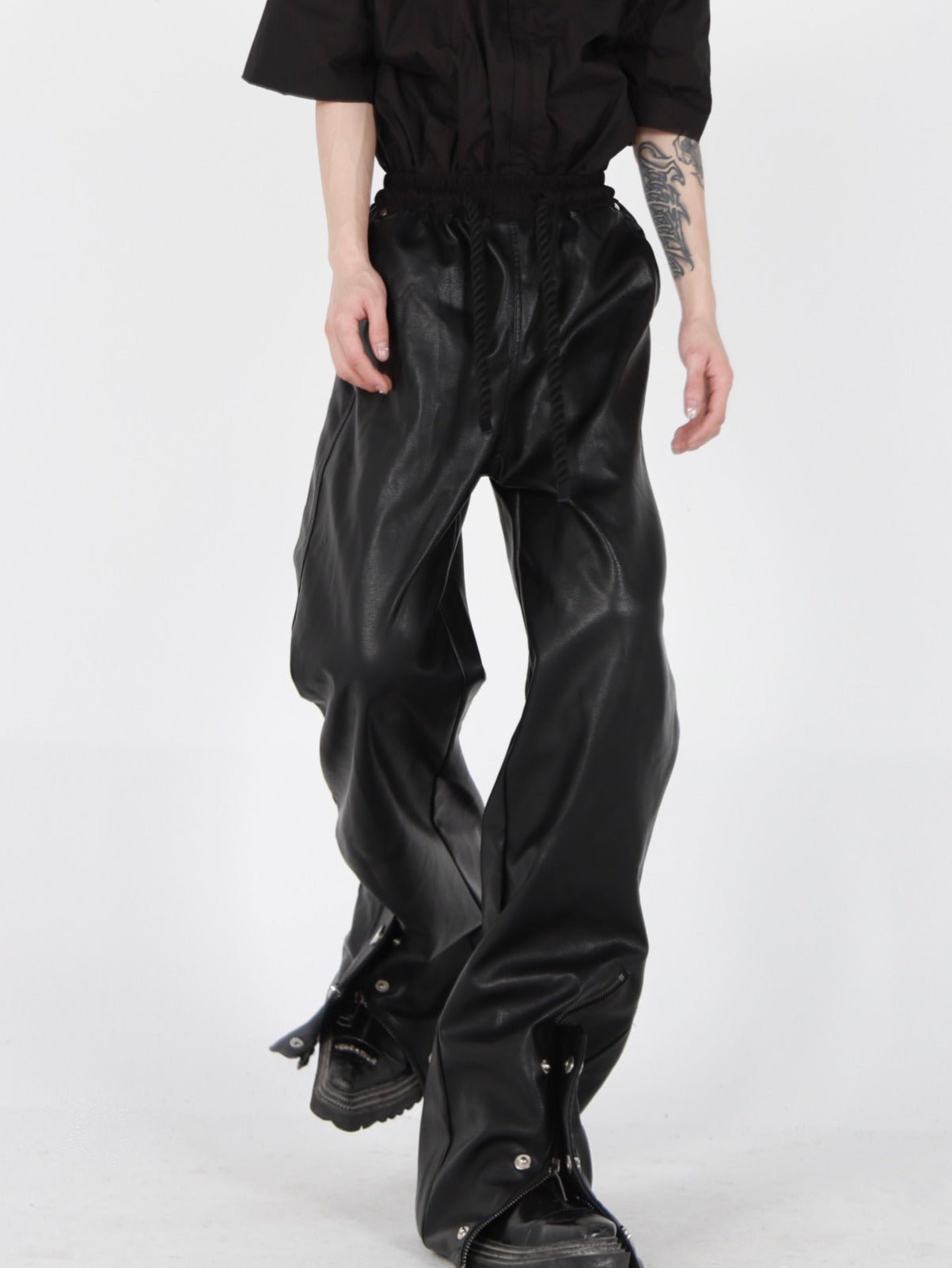 Button-Zip Faux Leather Pants with Thick Rope | Steatwear Trousers