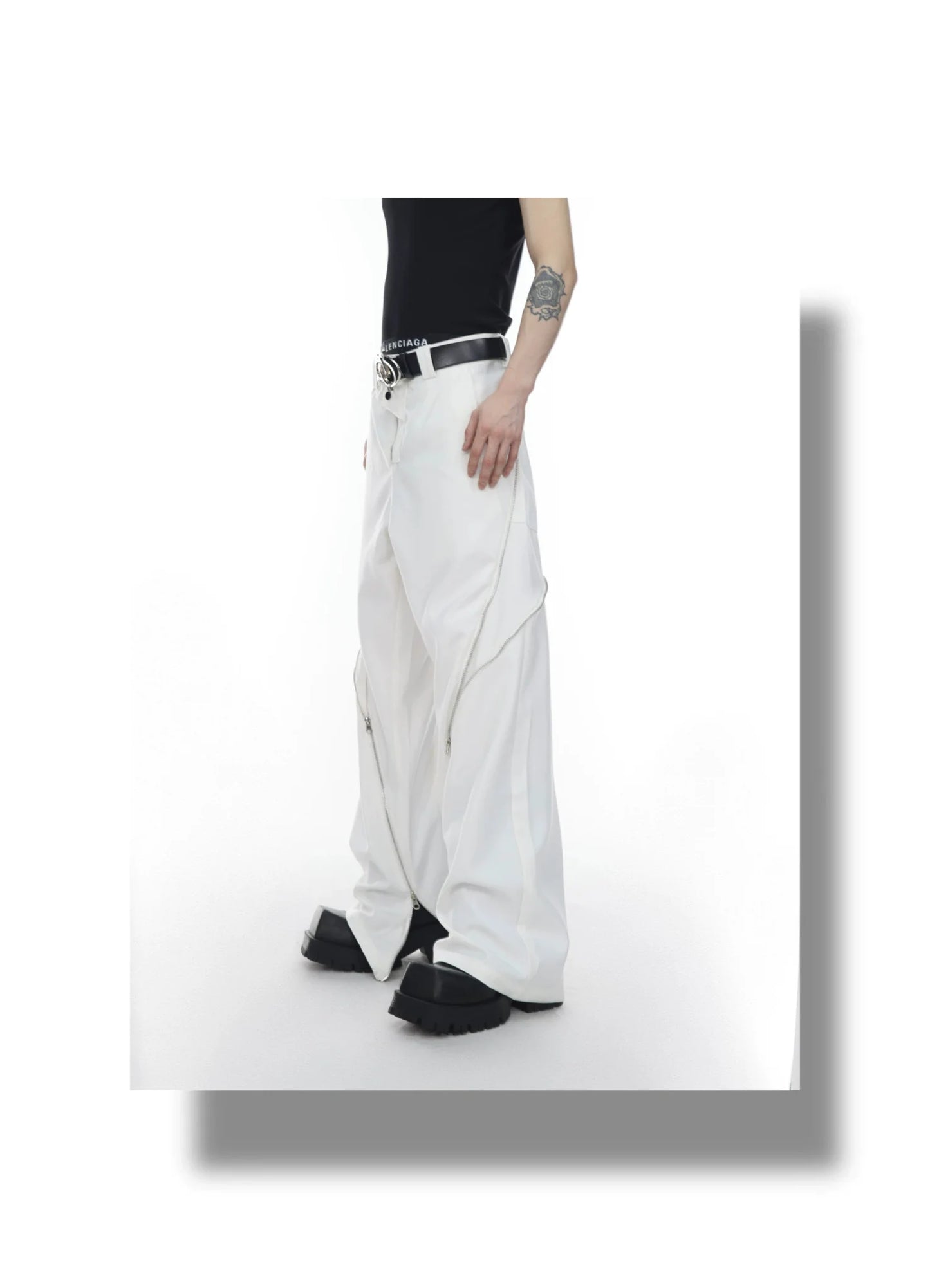 Chic White Wide Leg Pants with Spliced Zipper Detail and Split Hem