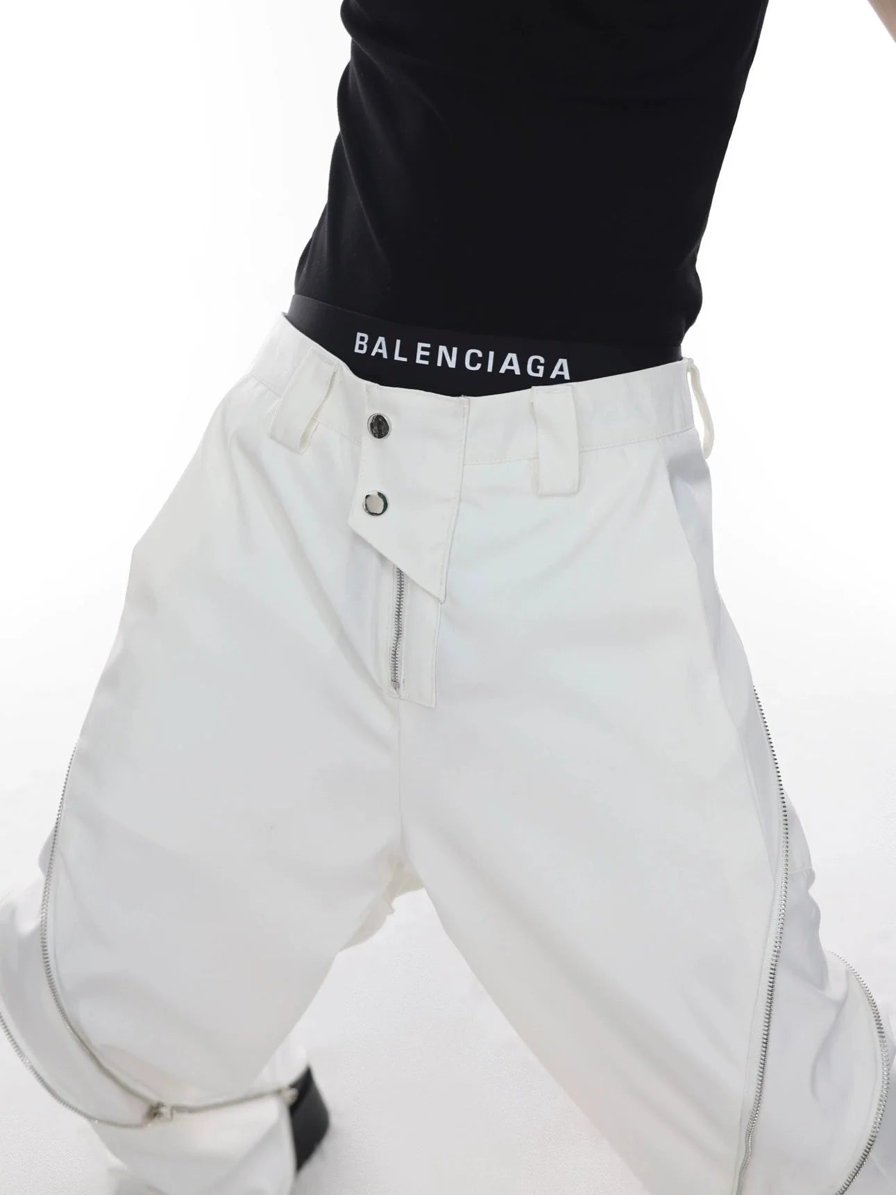 Chic White Wide Leg Pants with Spliced Zipper Detail and Split Hem