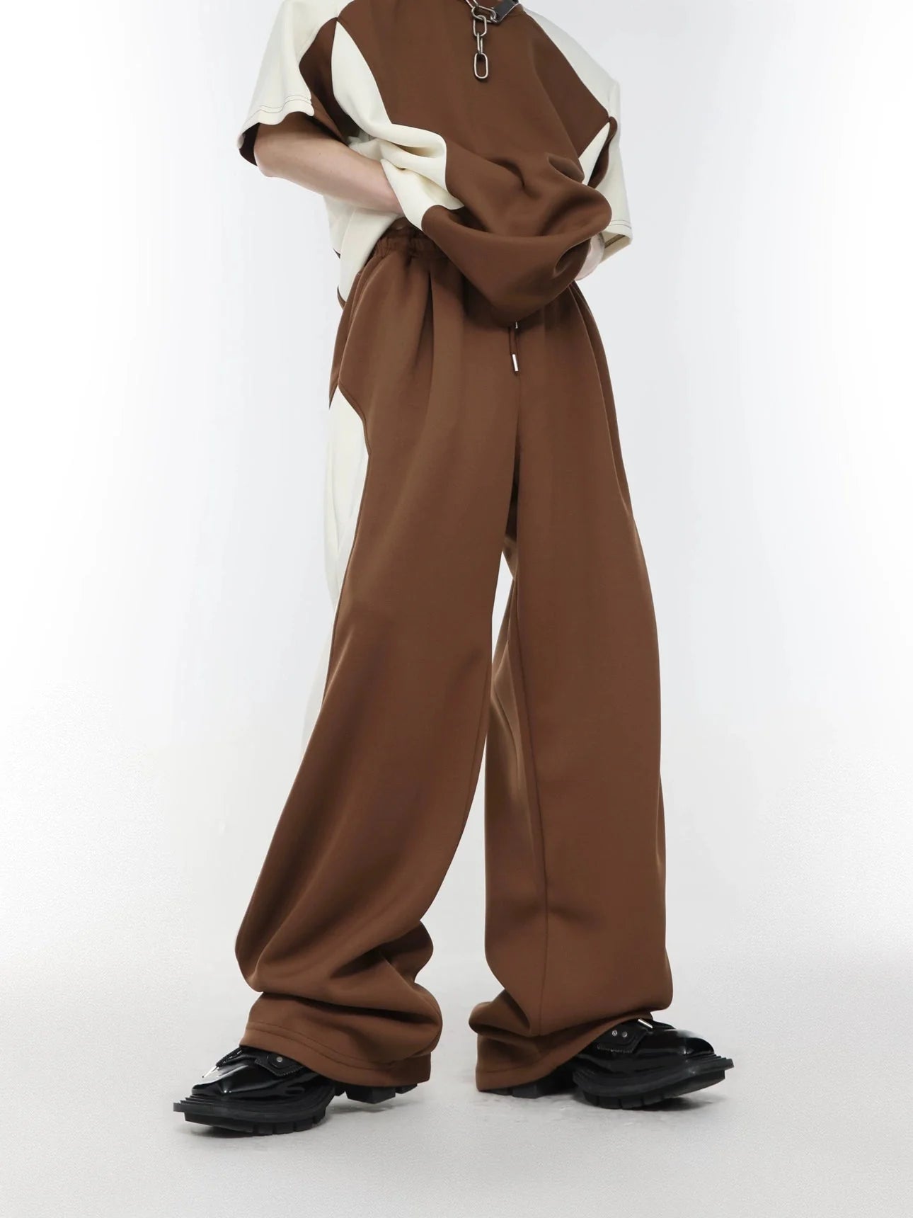 Color Blocking Shoulder Pad Short Sleeve Casual T-Shirt and Sports Set