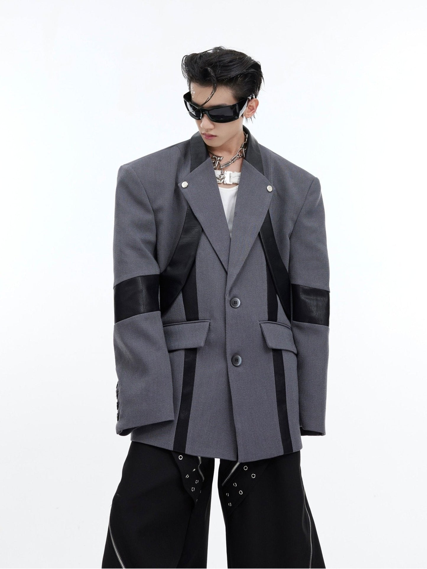 Deconstructed Shoulder-Pad Suit Jacket | Metallic Detail Blazer for Men