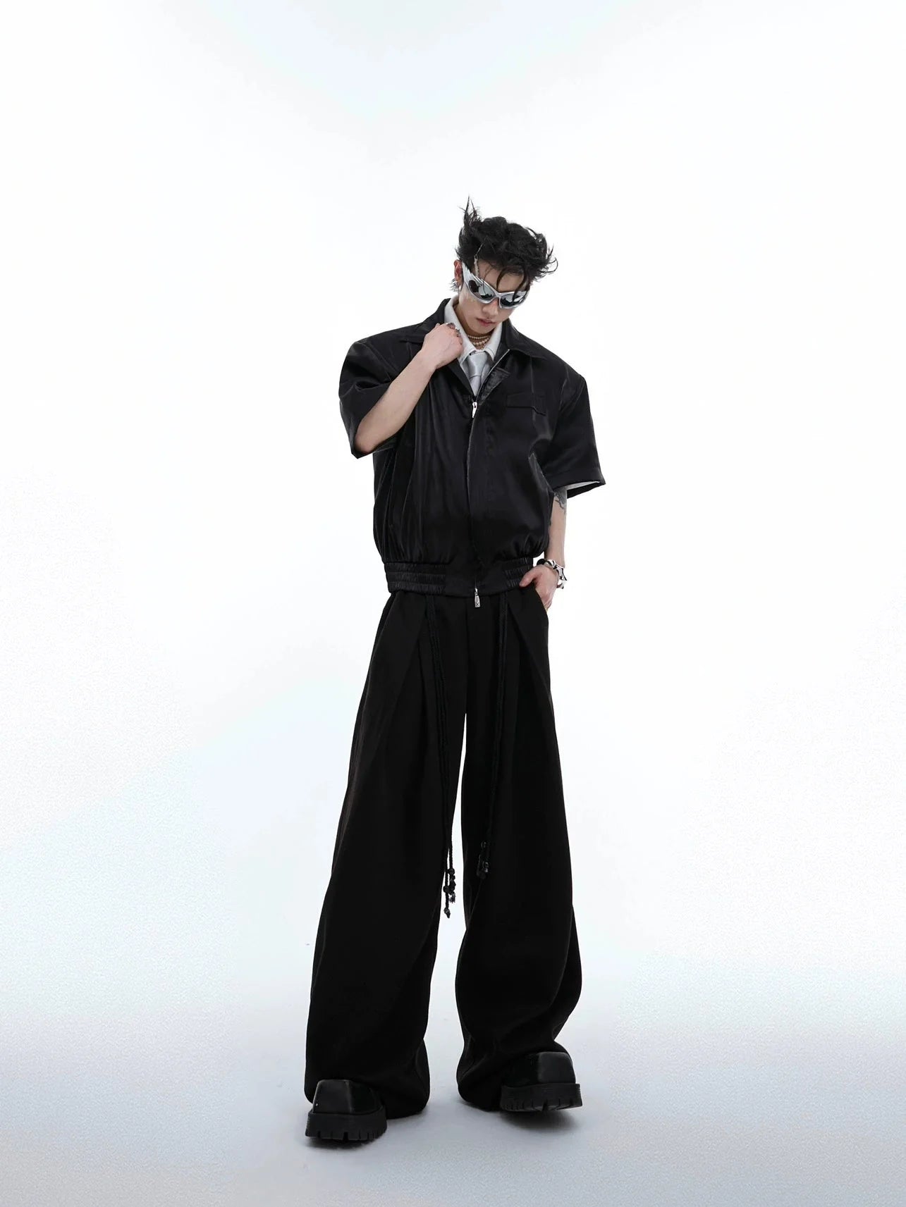 Drawstring Pleated Twill Loose Fit Casual Pants with Deconstructed Design