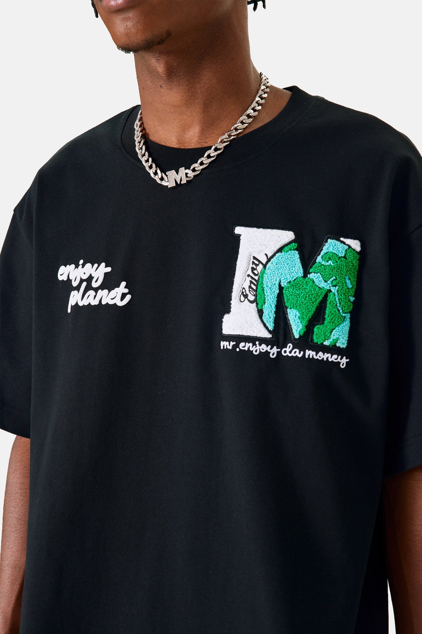 MEDM EARTH 로고 티셔츠 