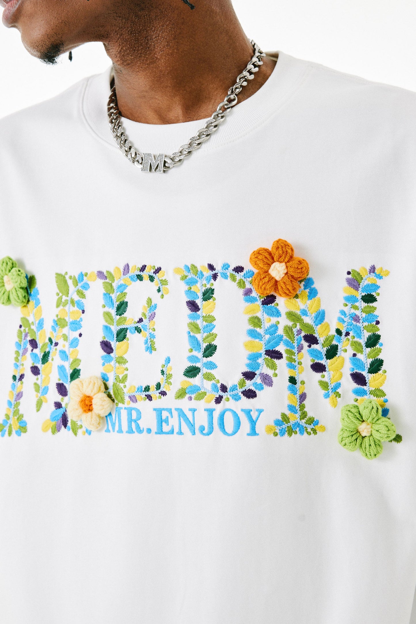 MEDM 크로셰 플로럴 티셔츠