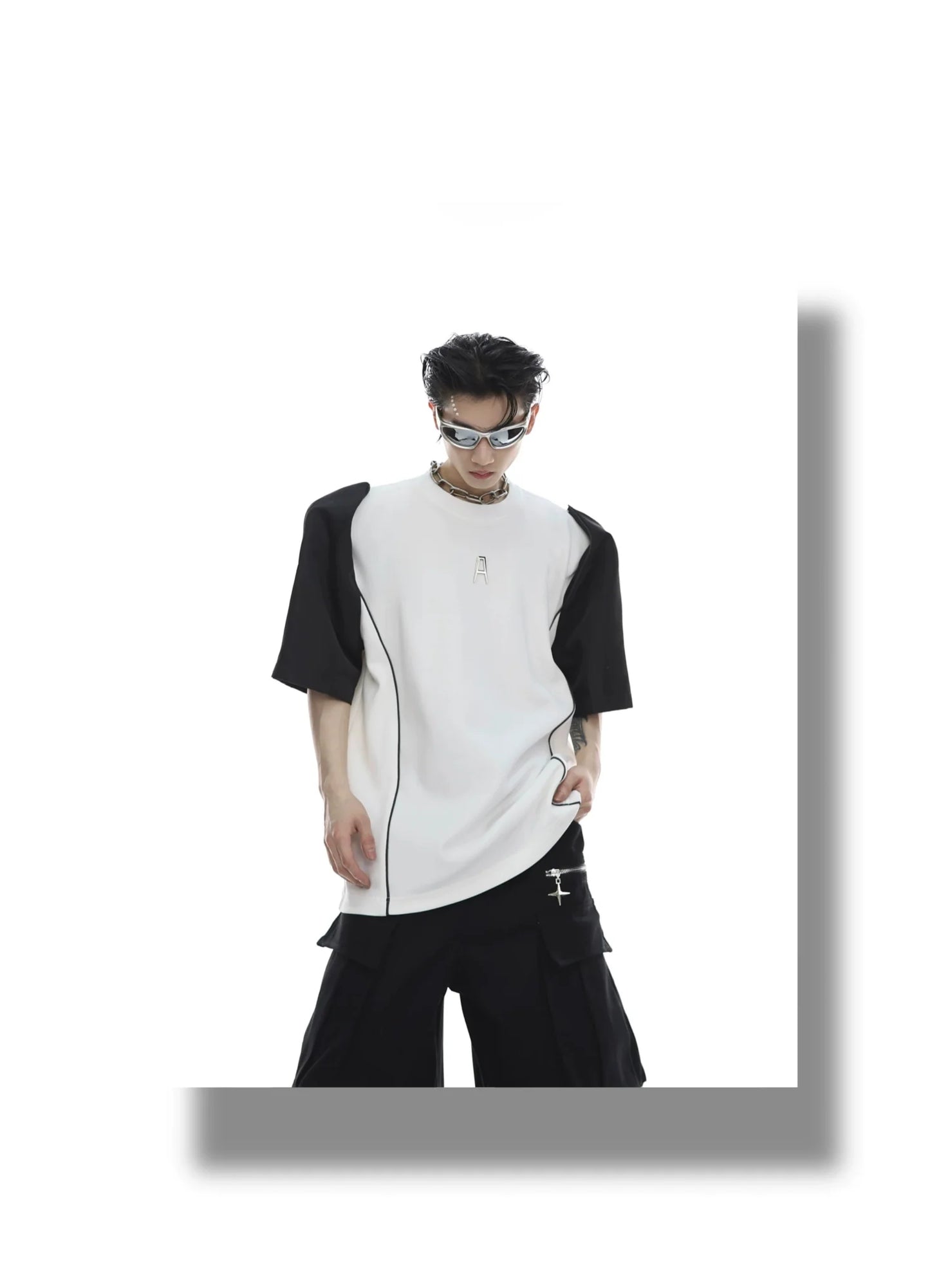 Futuristic Black and White Color Block Shoulder Pad T-Shirt with Loose Fit