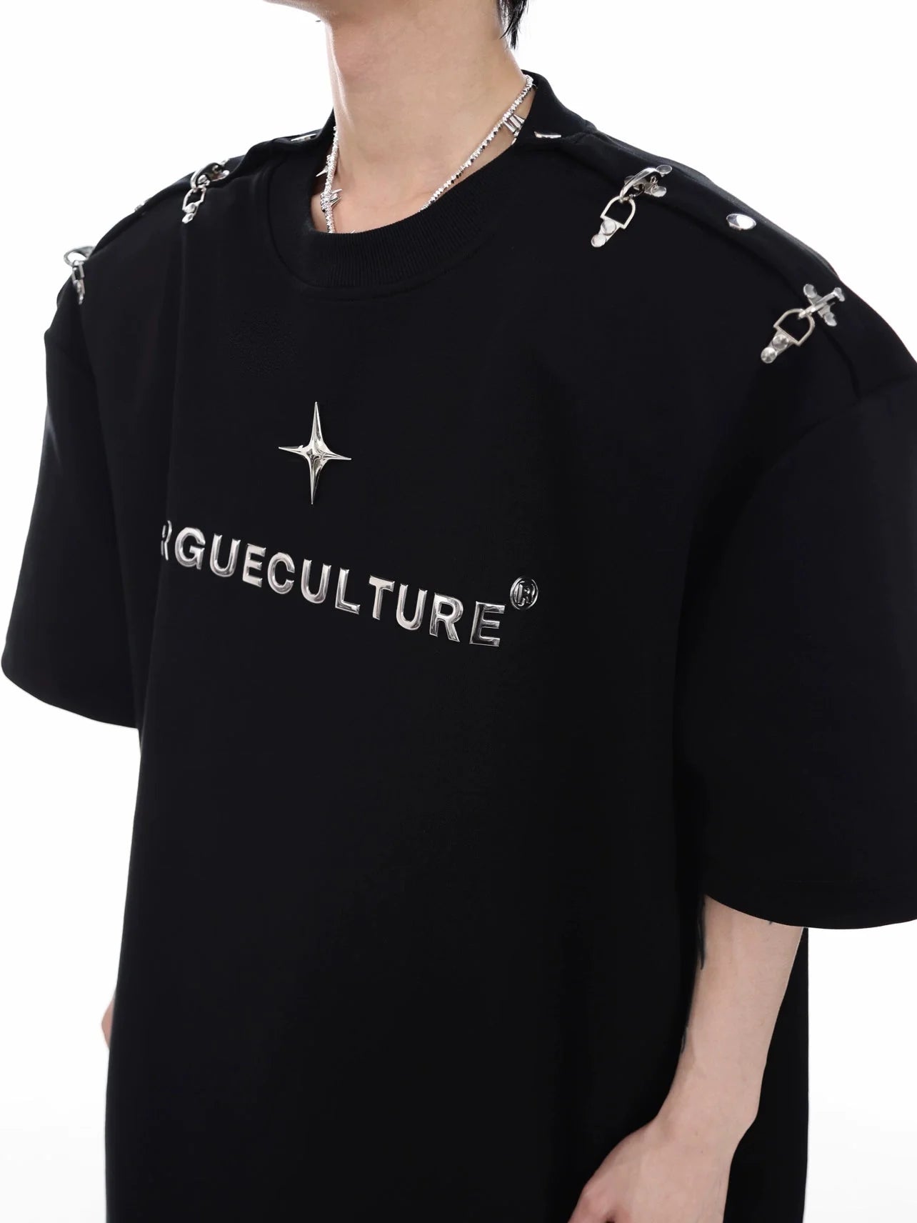 Gender-Neutral Loose T-Shirt with  Airplane Buckle & Adjustable Off-Shoulder