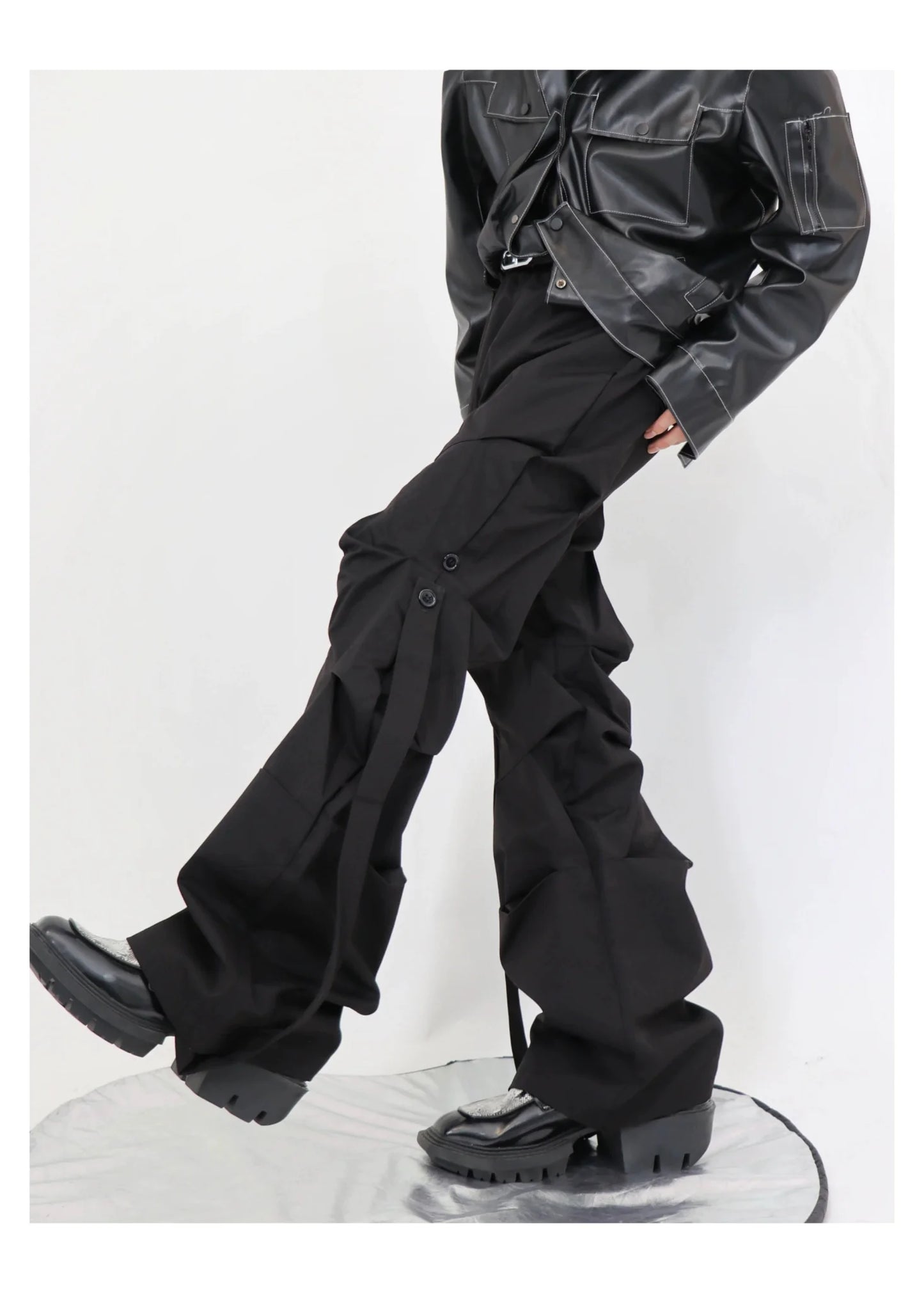 Gothic Pleated Cargo Pants with Streamer Detail in Wide-Leg Design