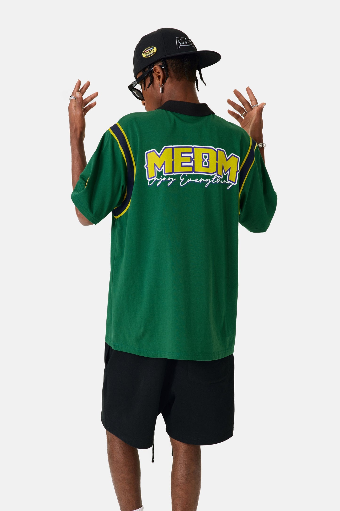 MEDM 레트로 폴로