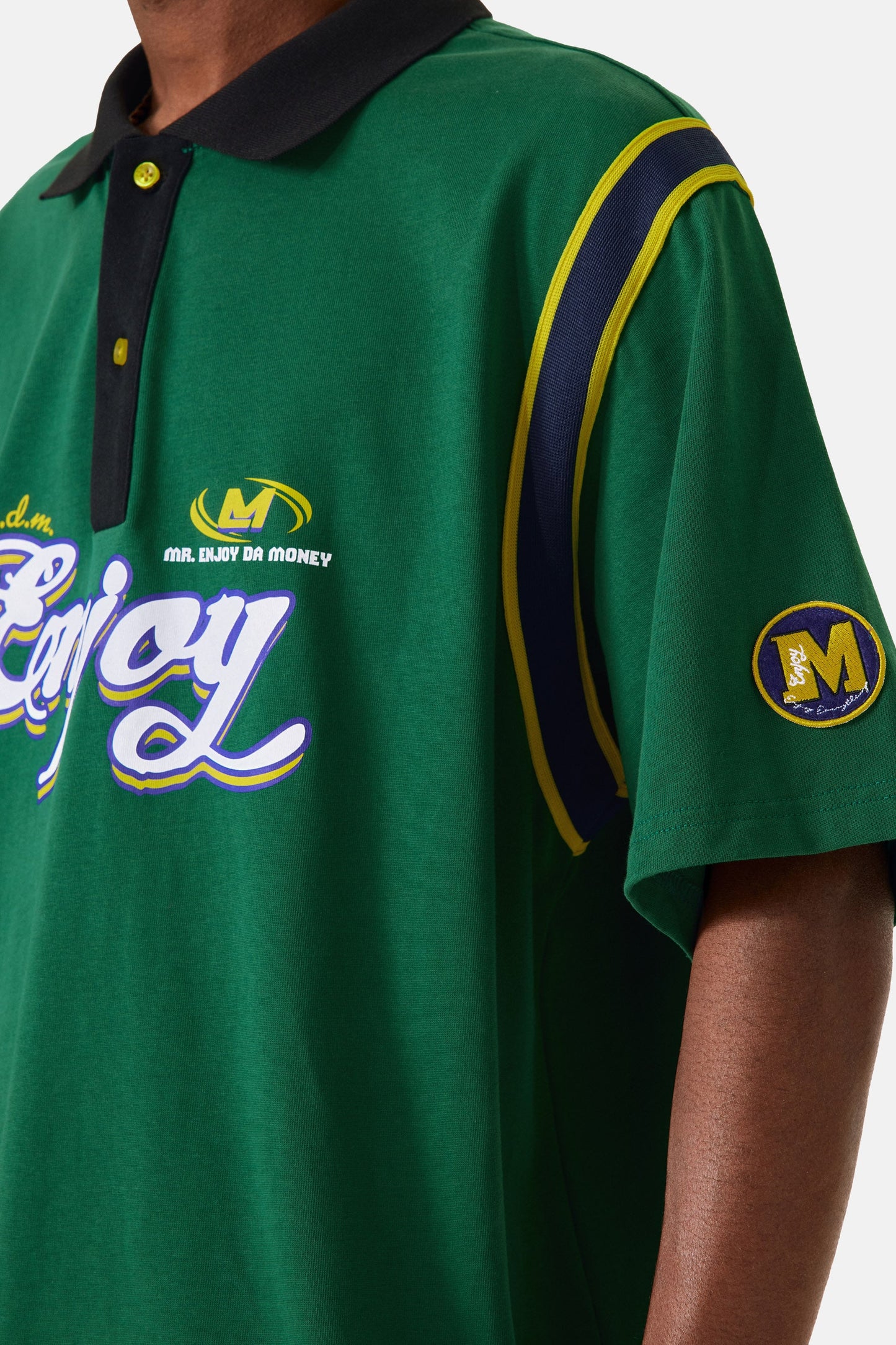 MEDM 레트로 폴로