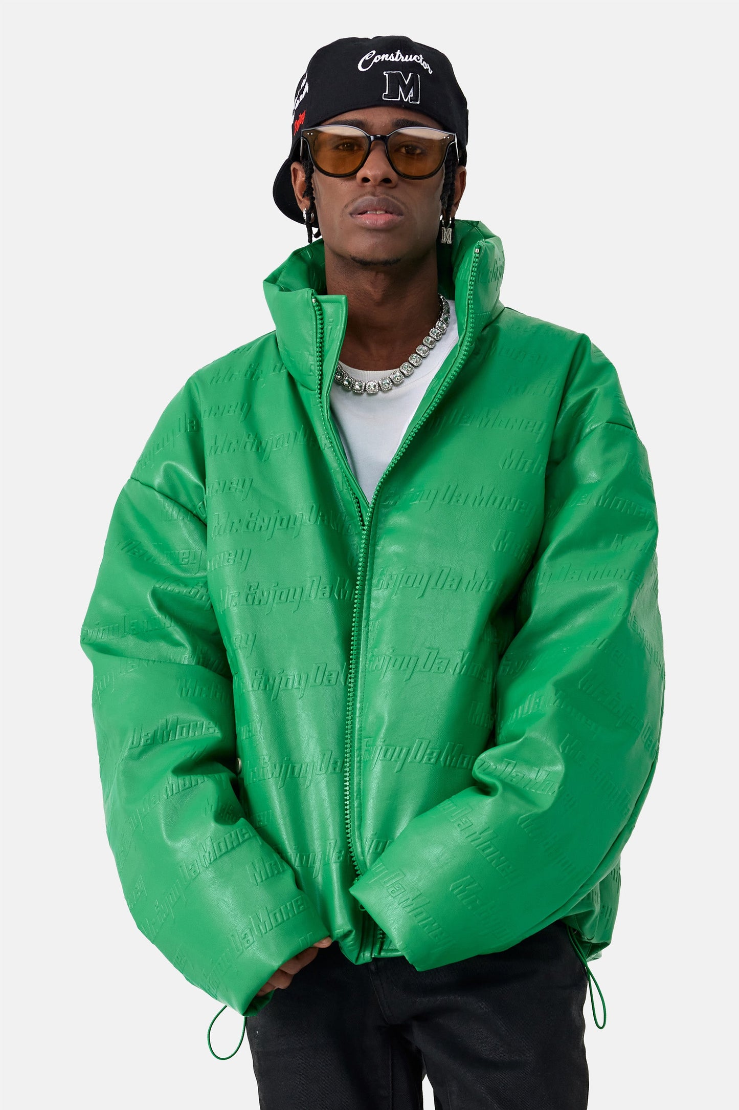 MEDM 로고 다운 재킷.