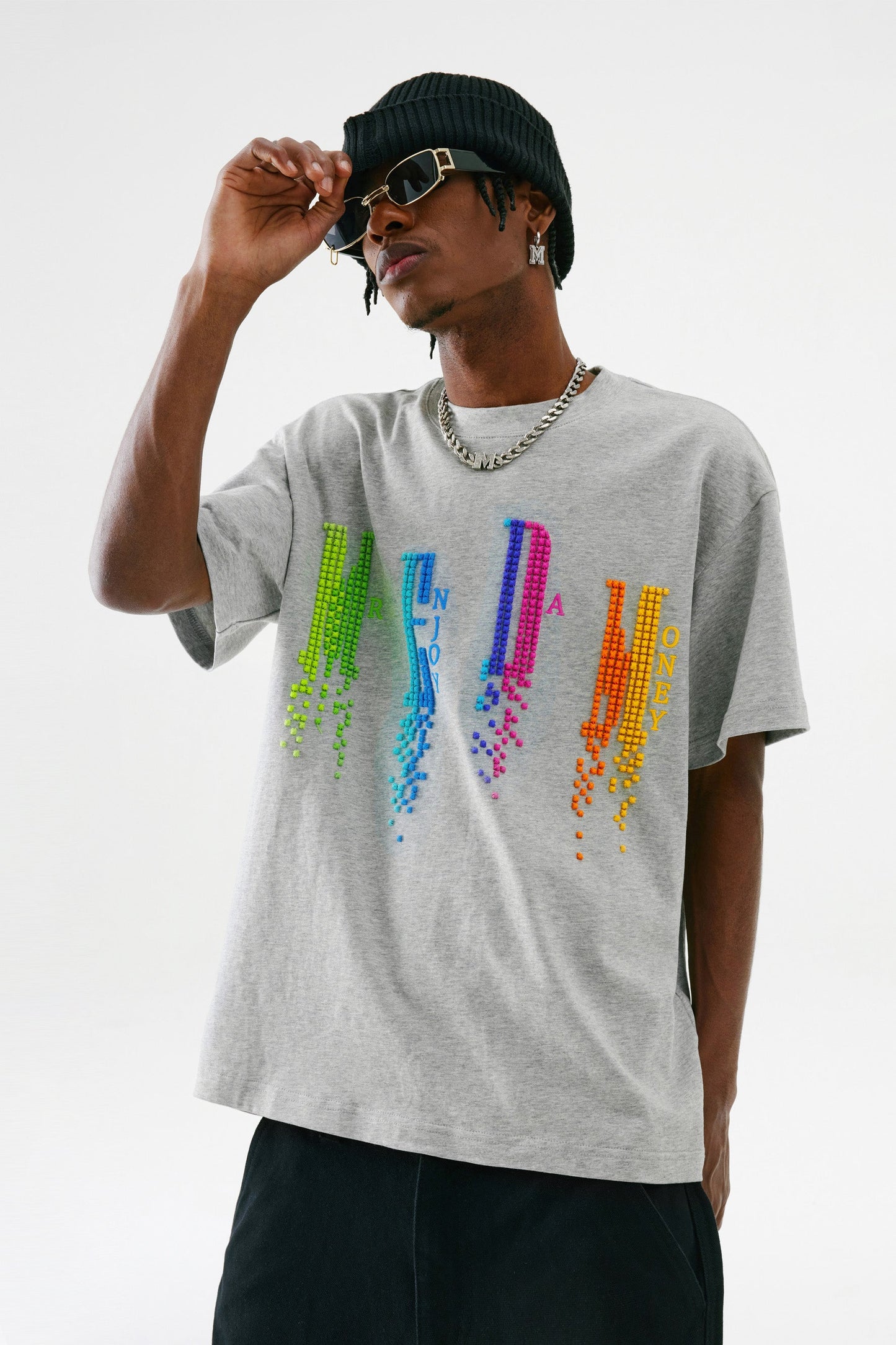 MEDM 보석 자수 티셔츠