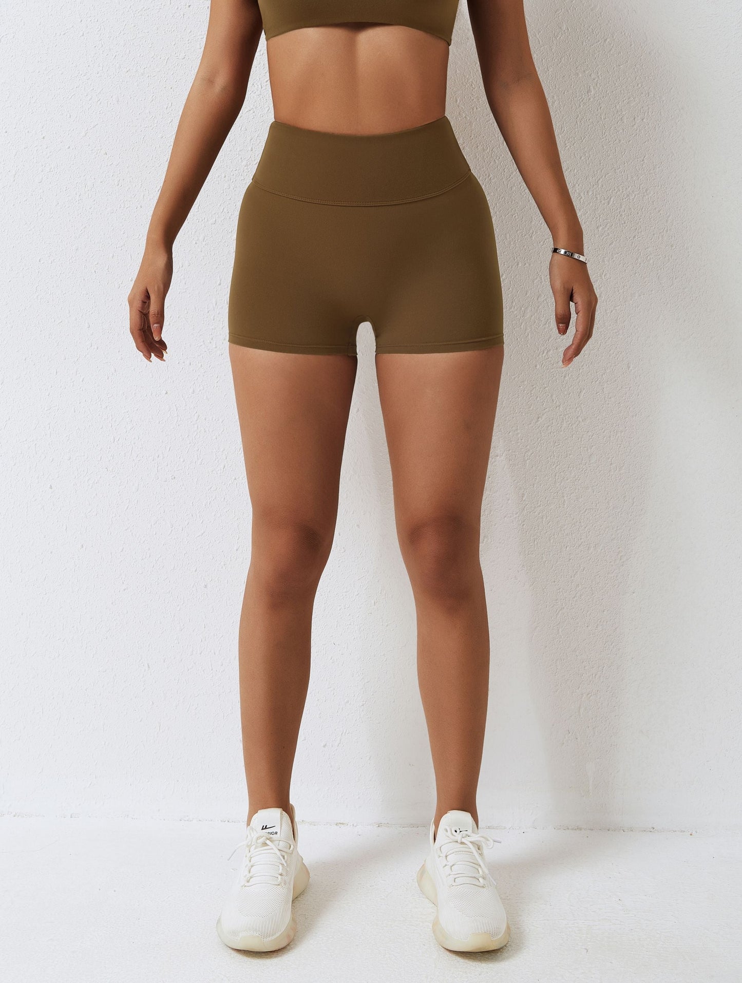 Seam Free Scrunch Mini Shorts