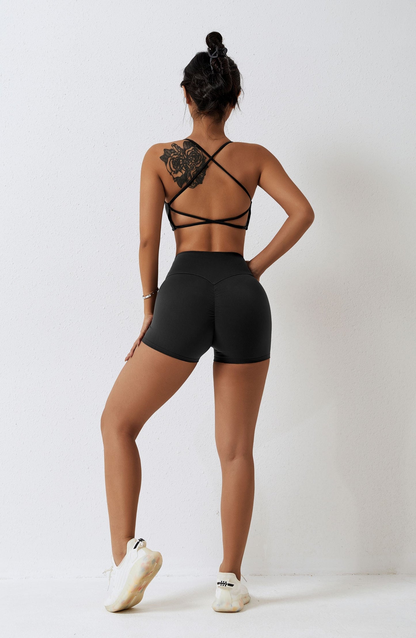 Seam Free Scrunch Mini Shorts