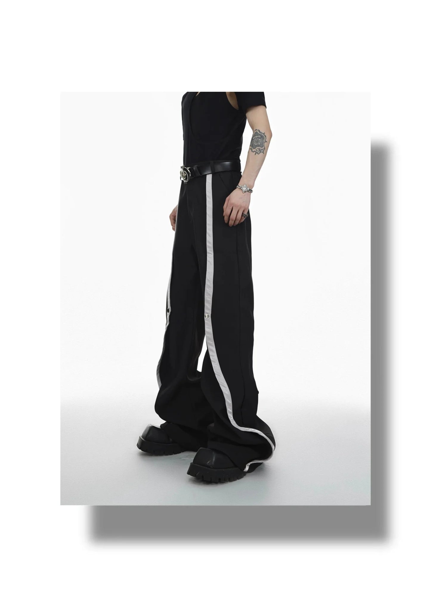 High-Waisted Flared Pants with Spliced Line and Metal Embellished