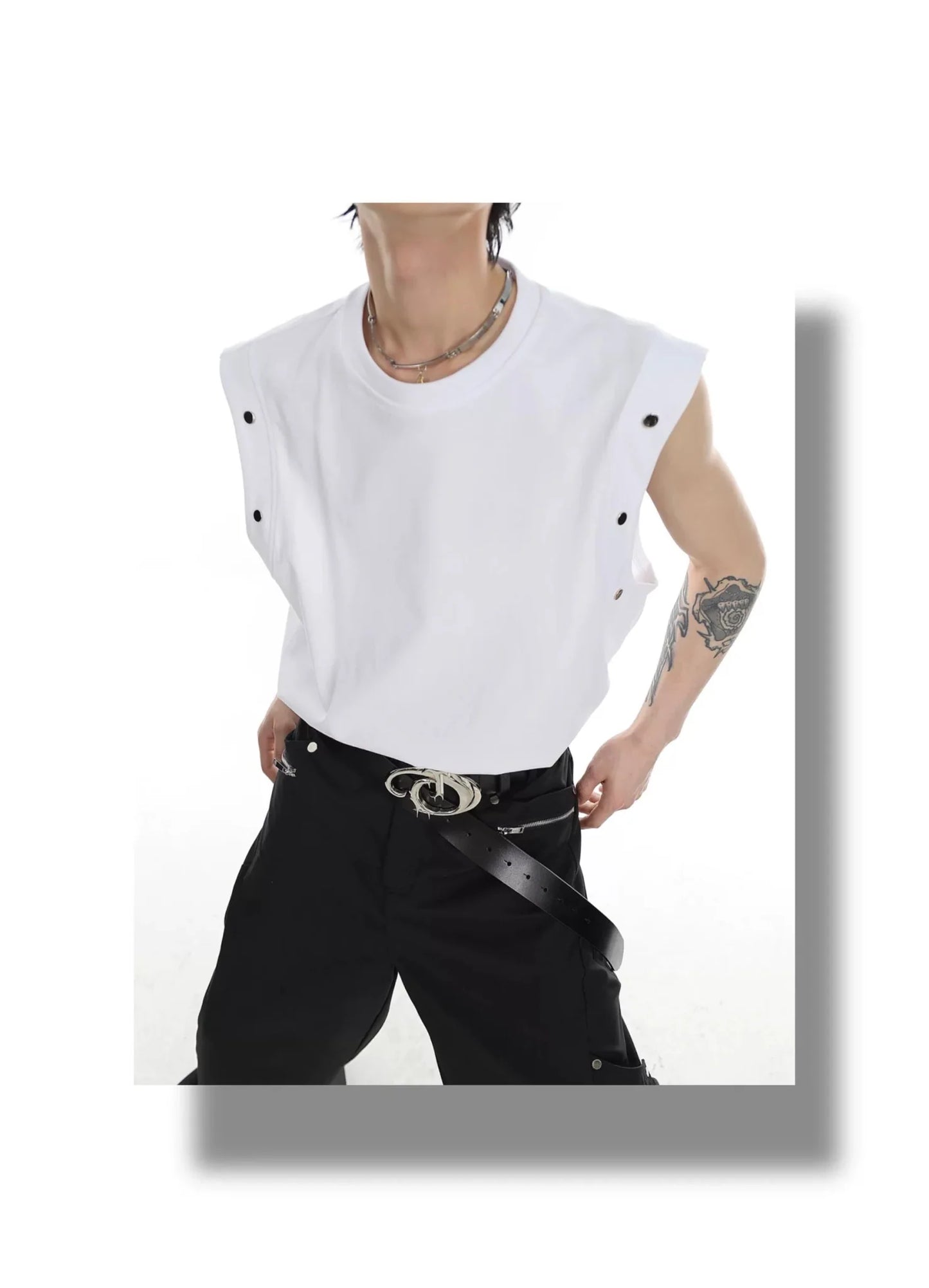 Men's Streetwear Sporty Loose-Fit Tank Top with Metal Button Accents