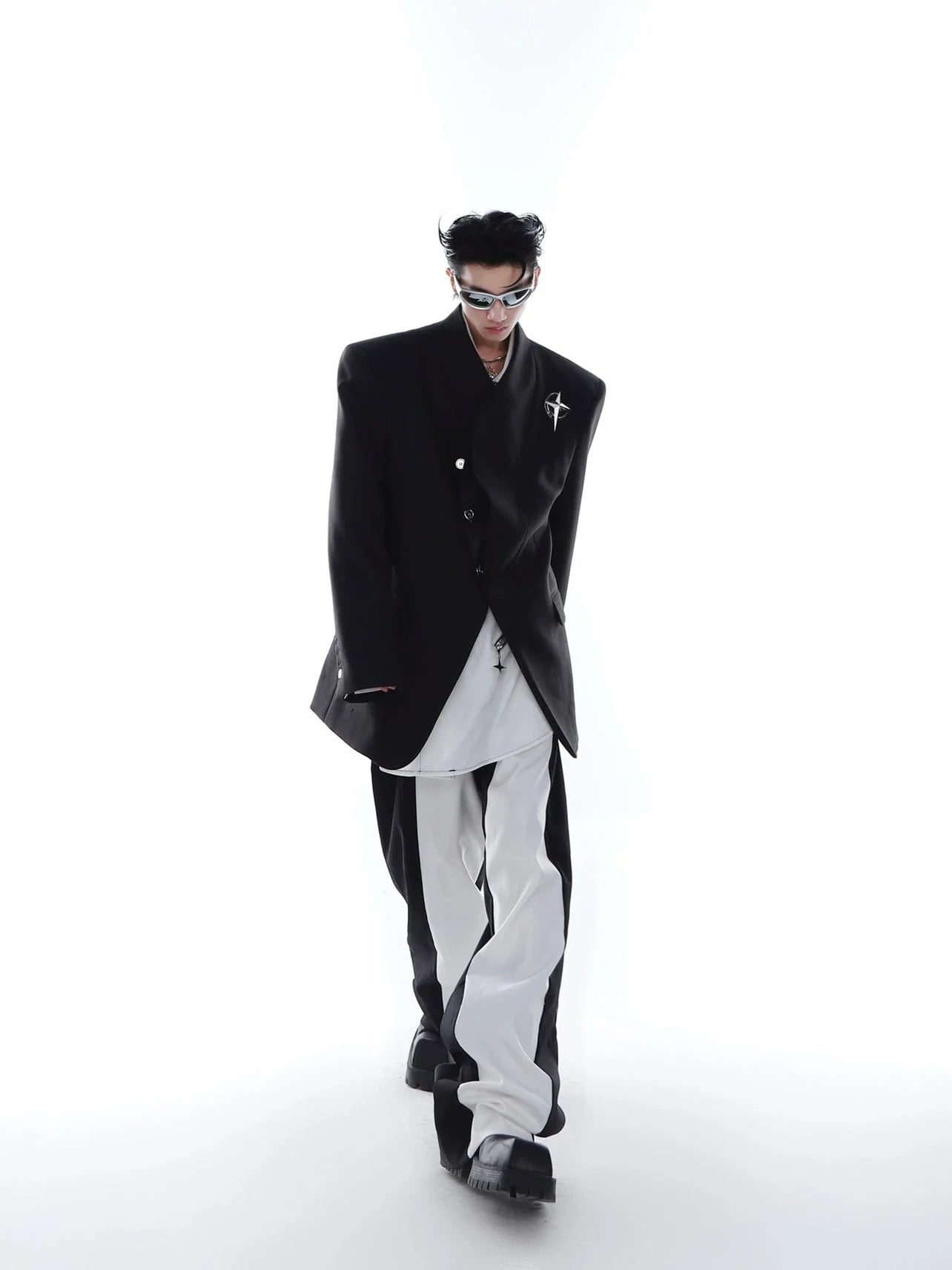 Metallic Detail Collarless Shoulder-Padded Blazer | Loose-Fit Jacket