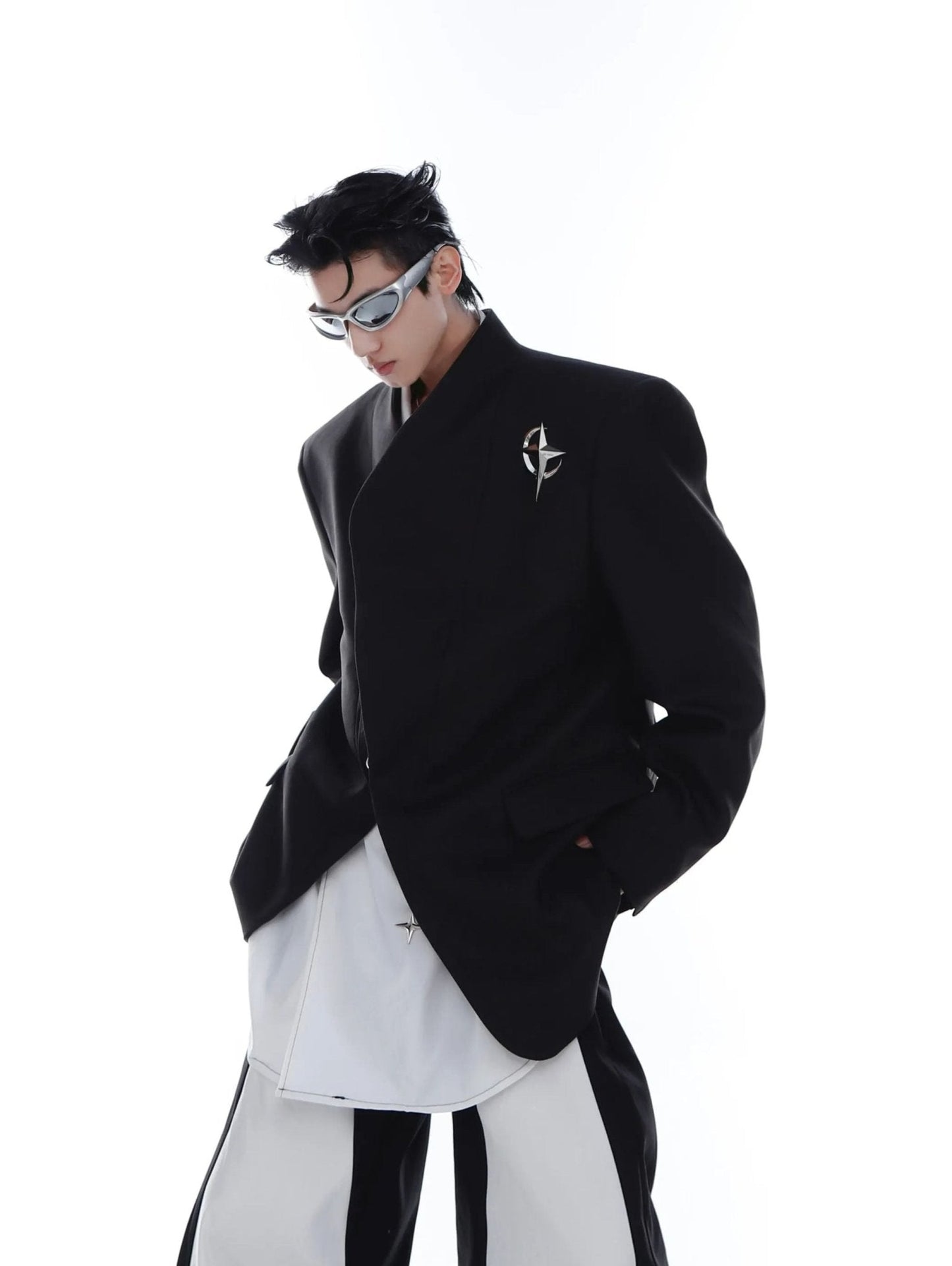 Metallic Detail Collarless Shoulder-Padded Blazer | Loose-Fit Jacket