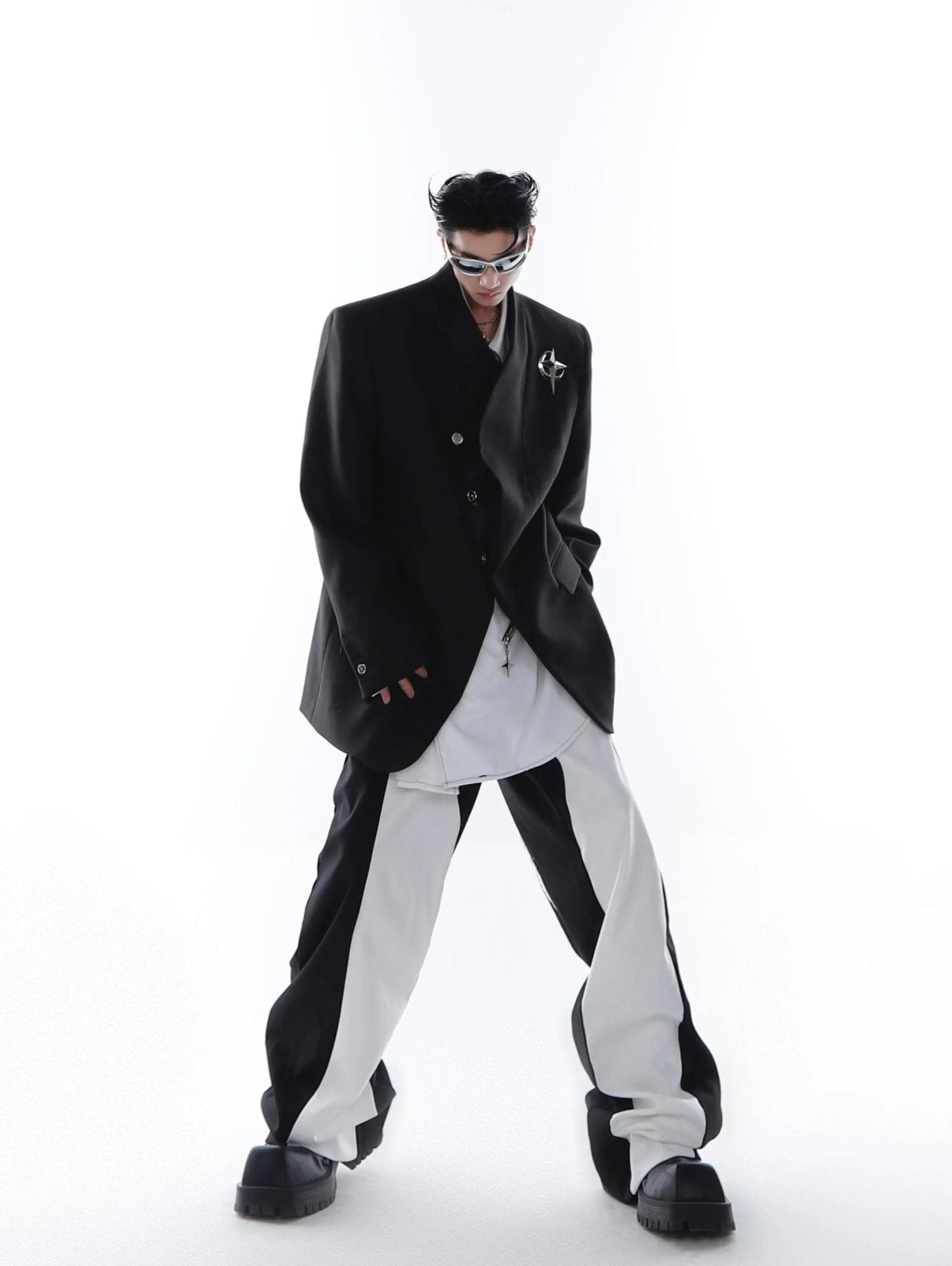 Metallic Detail Collarless Shoulder-Padded Blazer | Loose-Fit Jacket