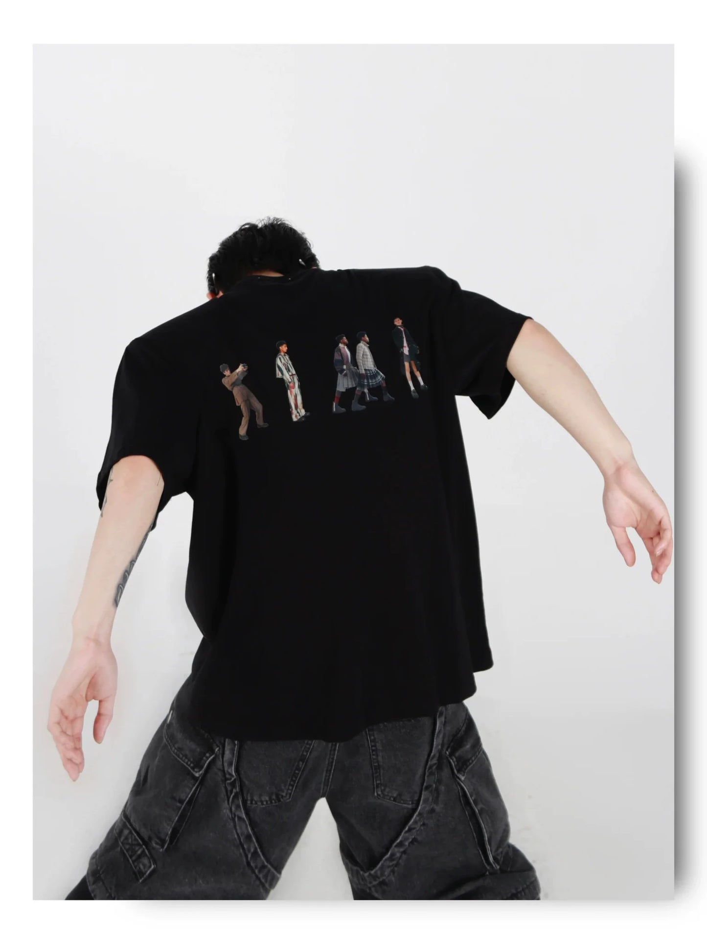 Minimalist Casual Cotton T-Shirt with Removable Shoulder Pads & Printed