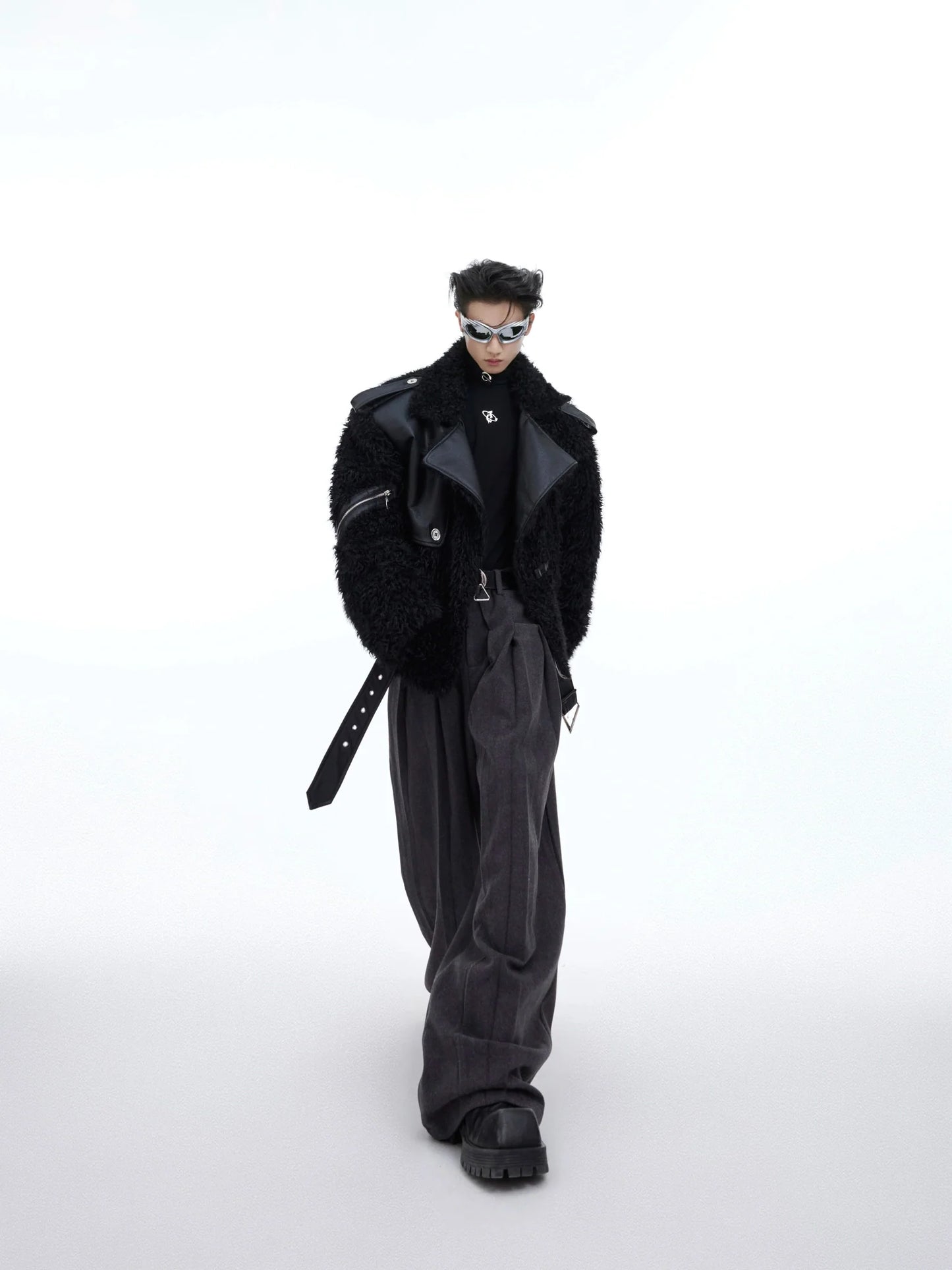 Minimalist Pleated Woolen Casual Pants with Loose Drape and Versatile Style