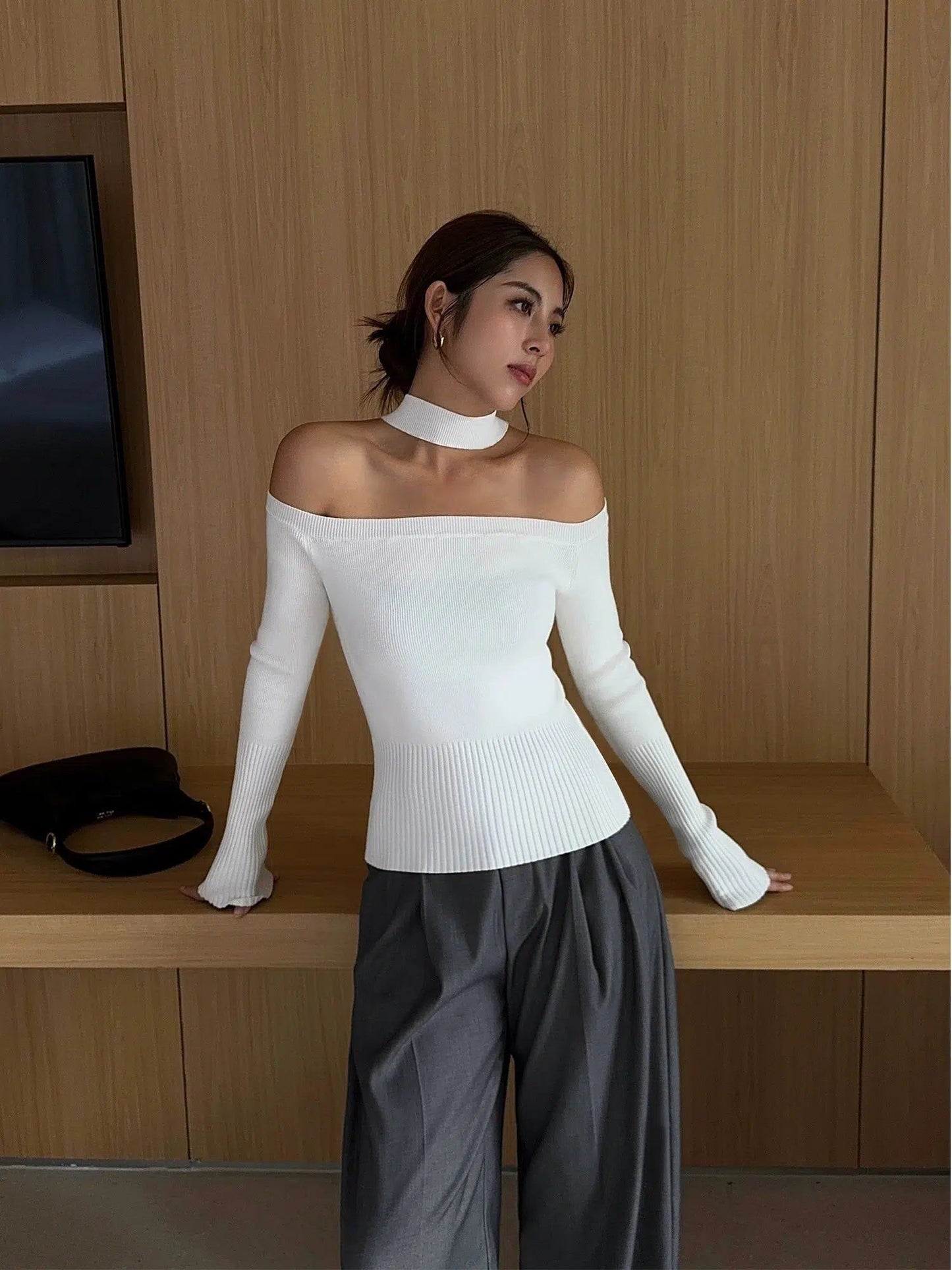 Neva Plain Off-Shoulder Long Sleeve Blouse