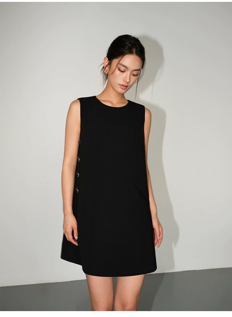 Neva Side Buttons Boxy Dress