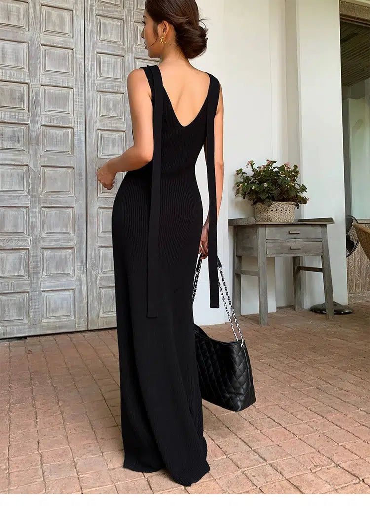 Neva Strap V-Neck Knitted Long Dress