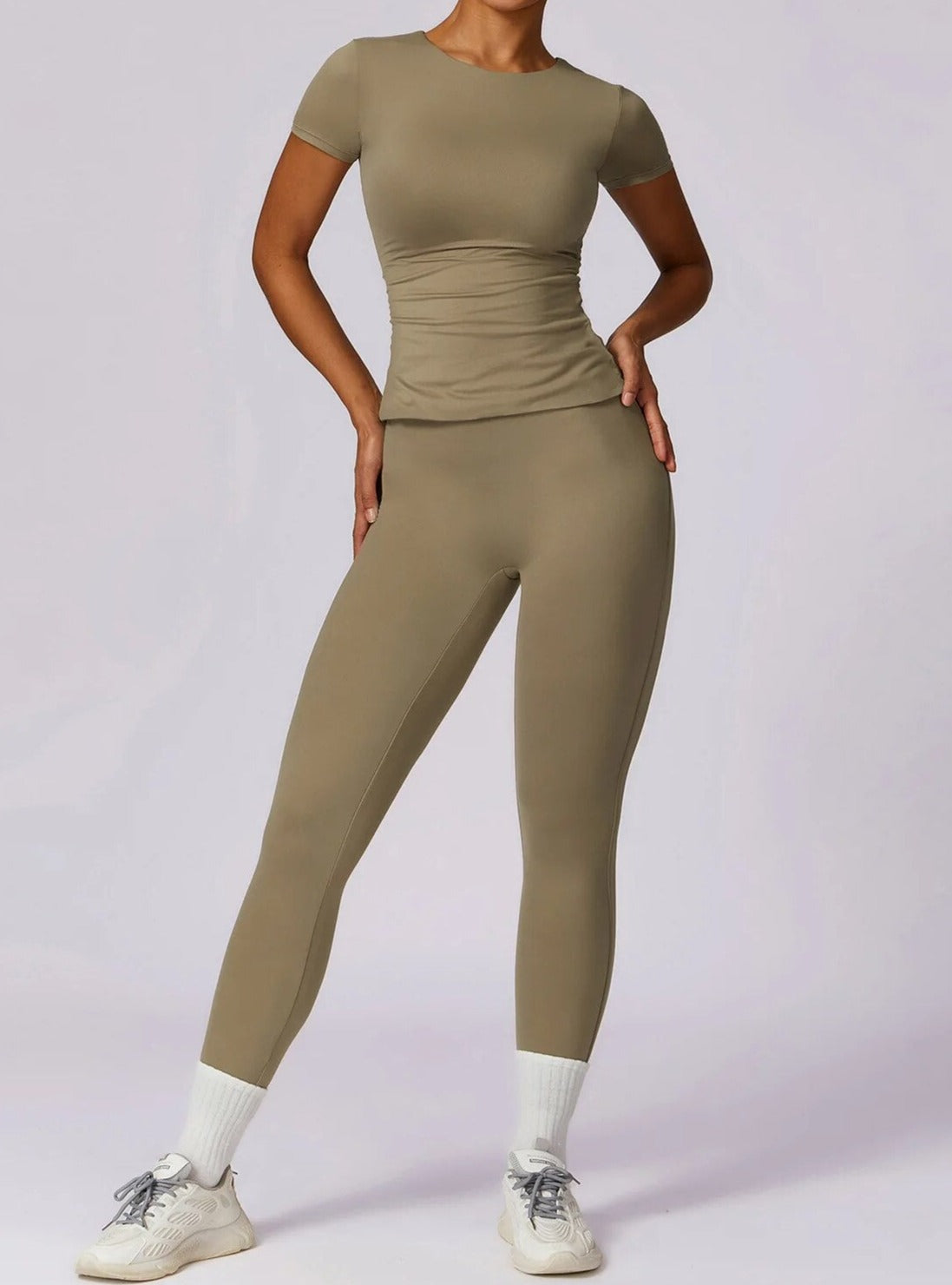 Second Skin T-Sleeve & Leggings Set