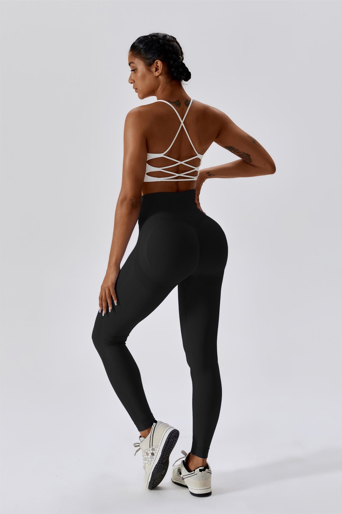 Seamless Butt Contouring Leggings