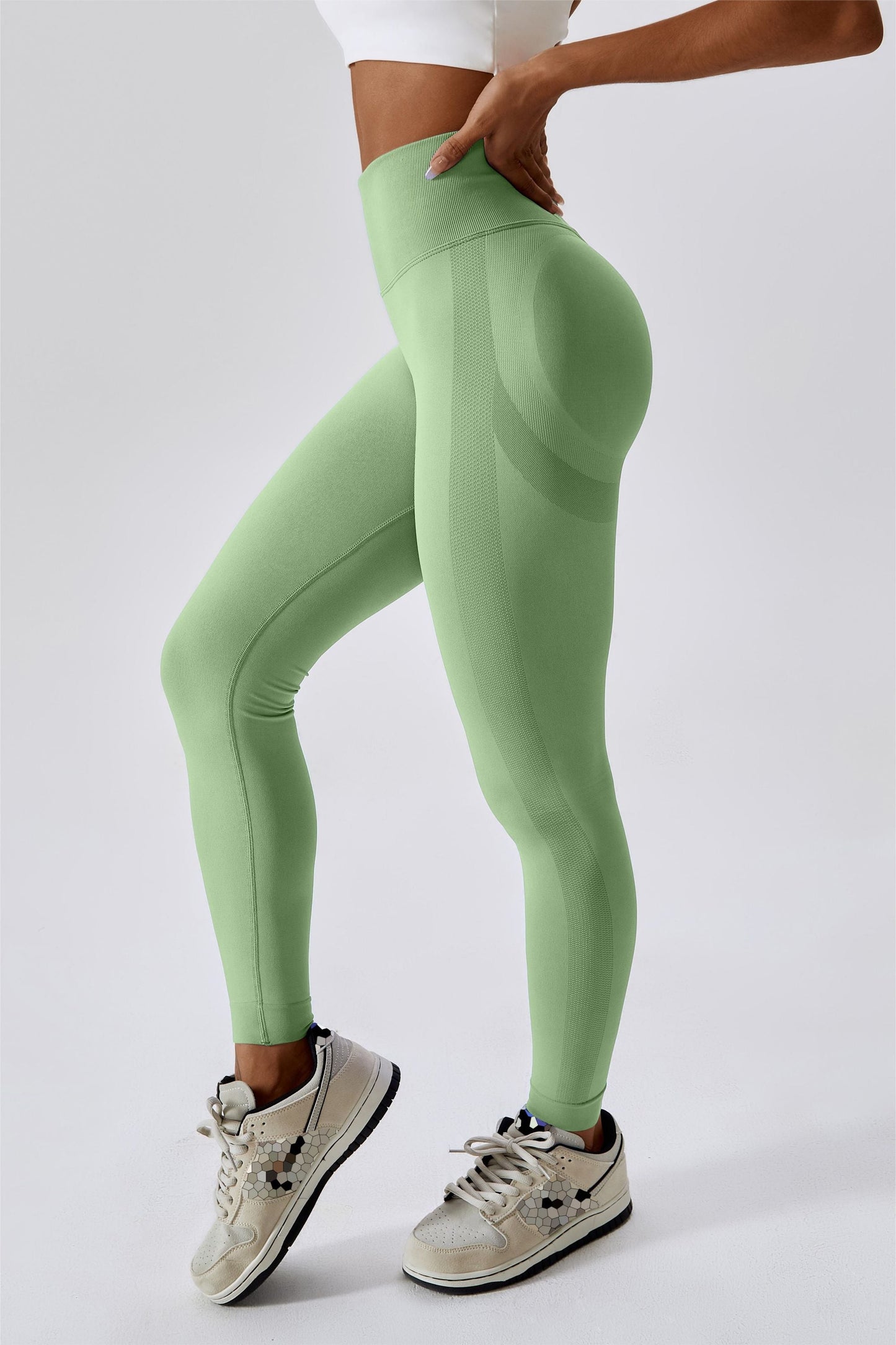 Seamless Butt Contouring Leggings