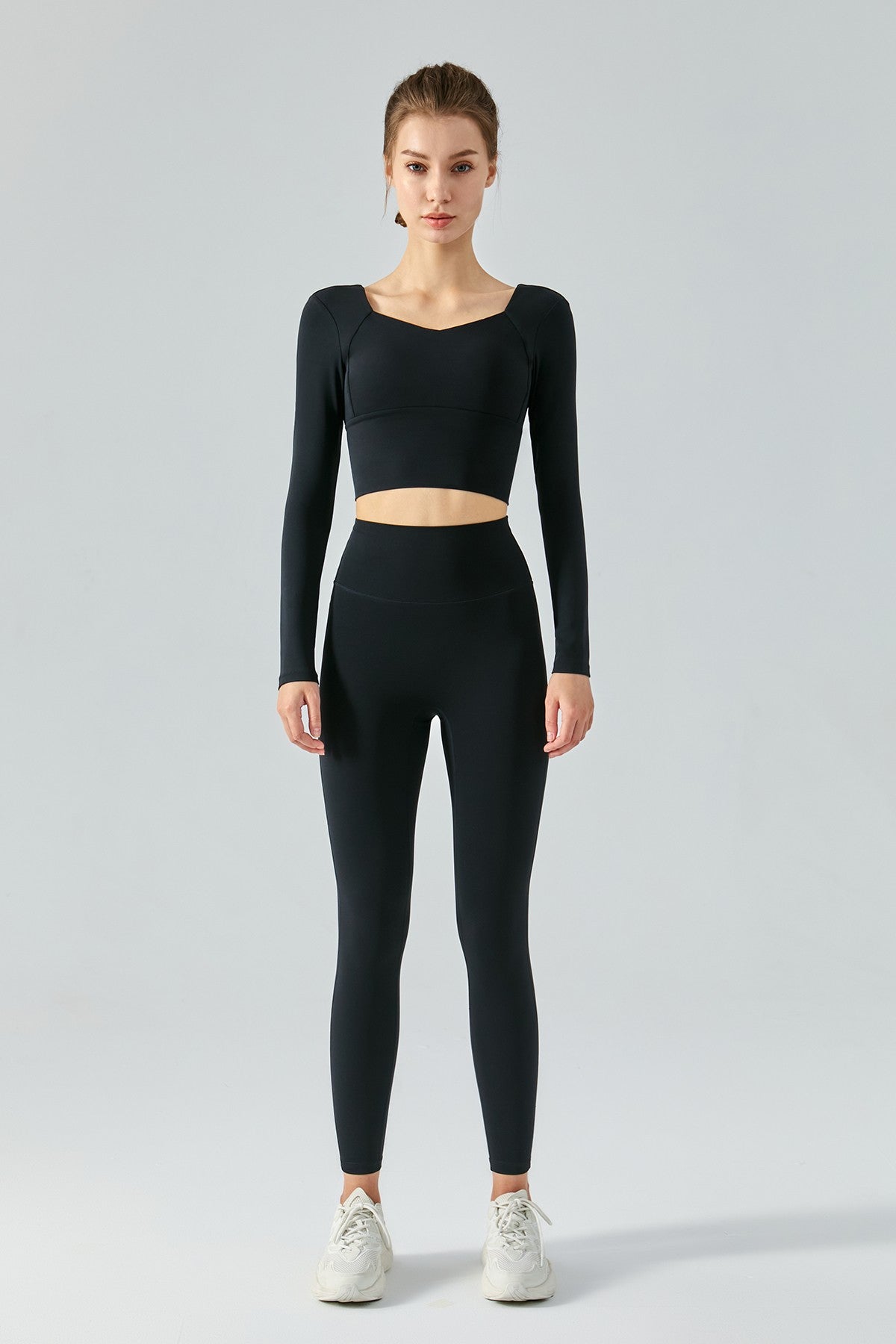 긴소매 오픈백 크롭 셔츠